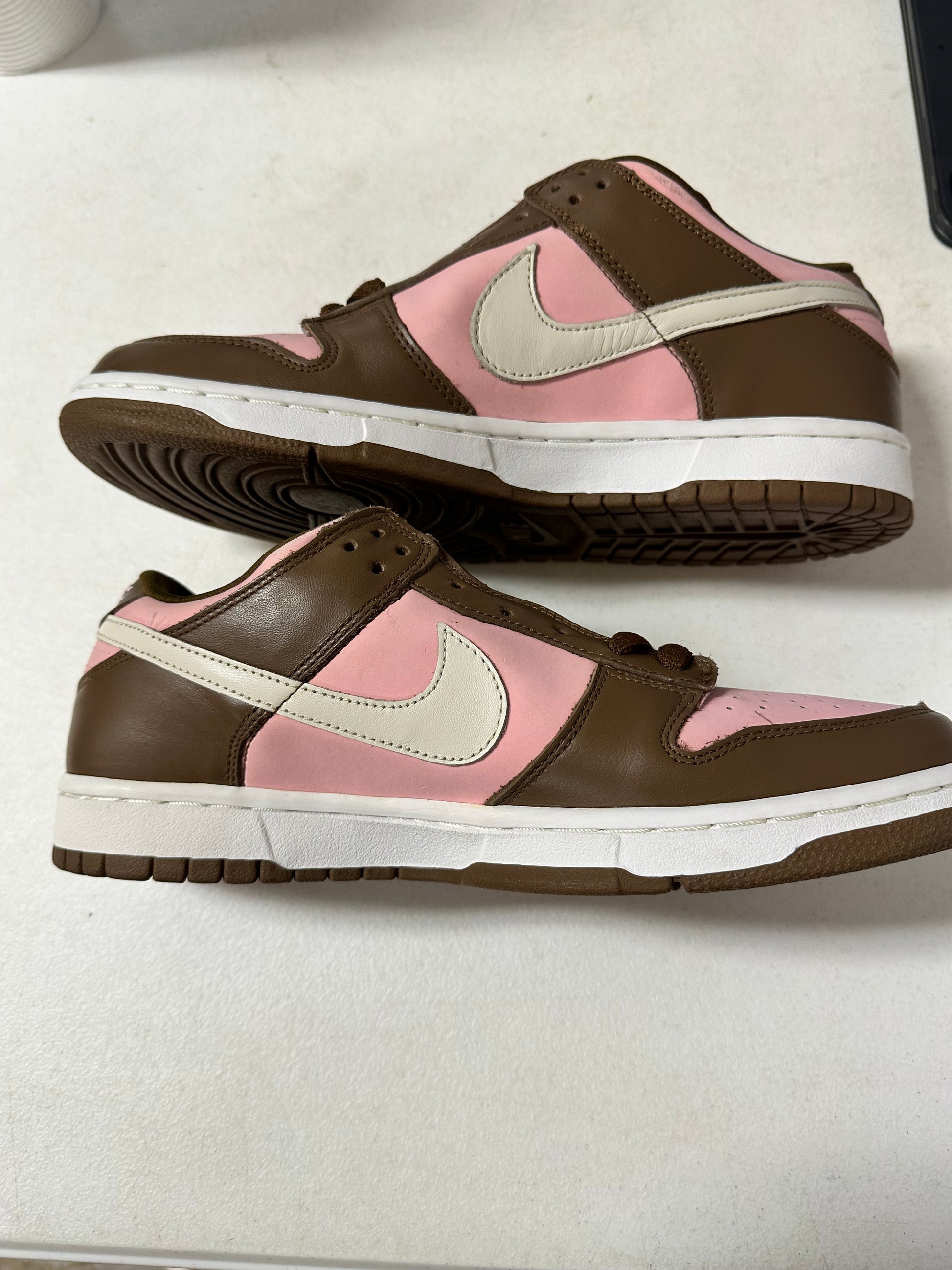 NIKE SB DUNK LOW STUSSY CHERRY