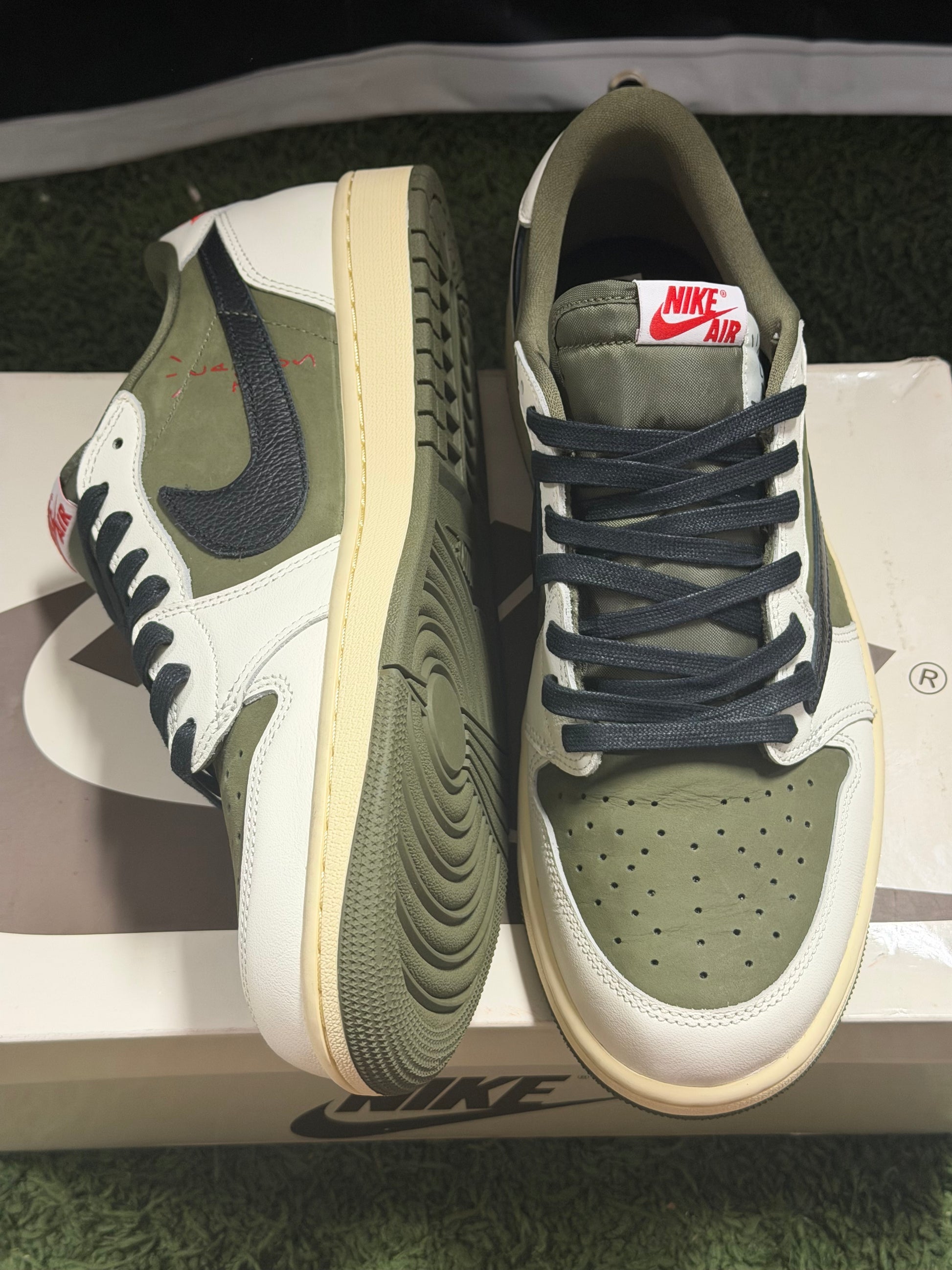 Jordan 1 Retro Low OG SP Travis Scott Medium Olive