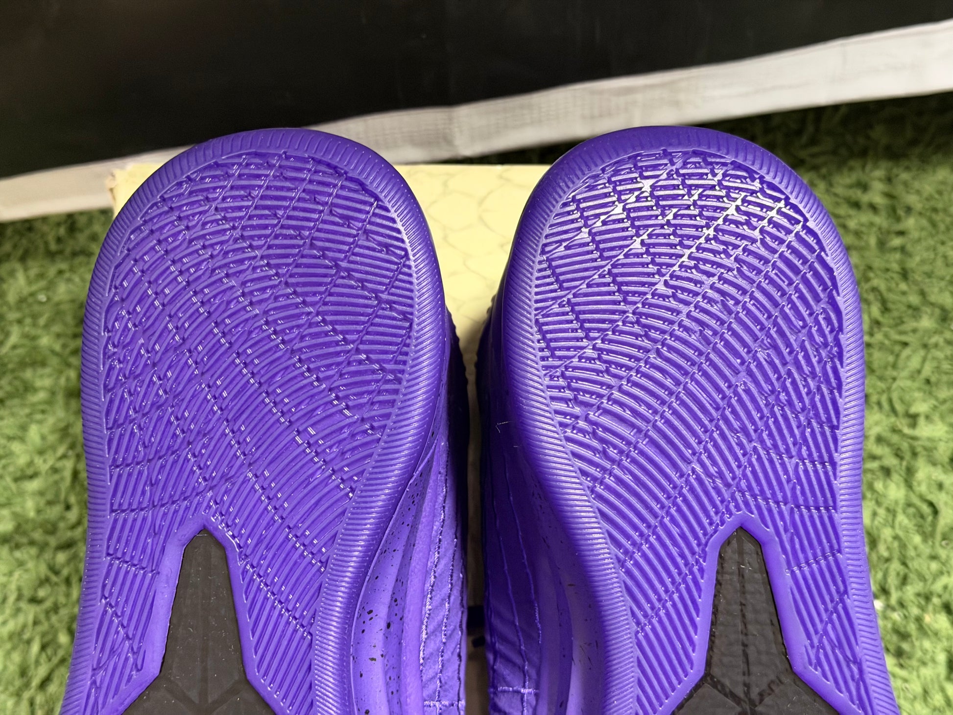 Nike Kobe A.D. Mid Fearless