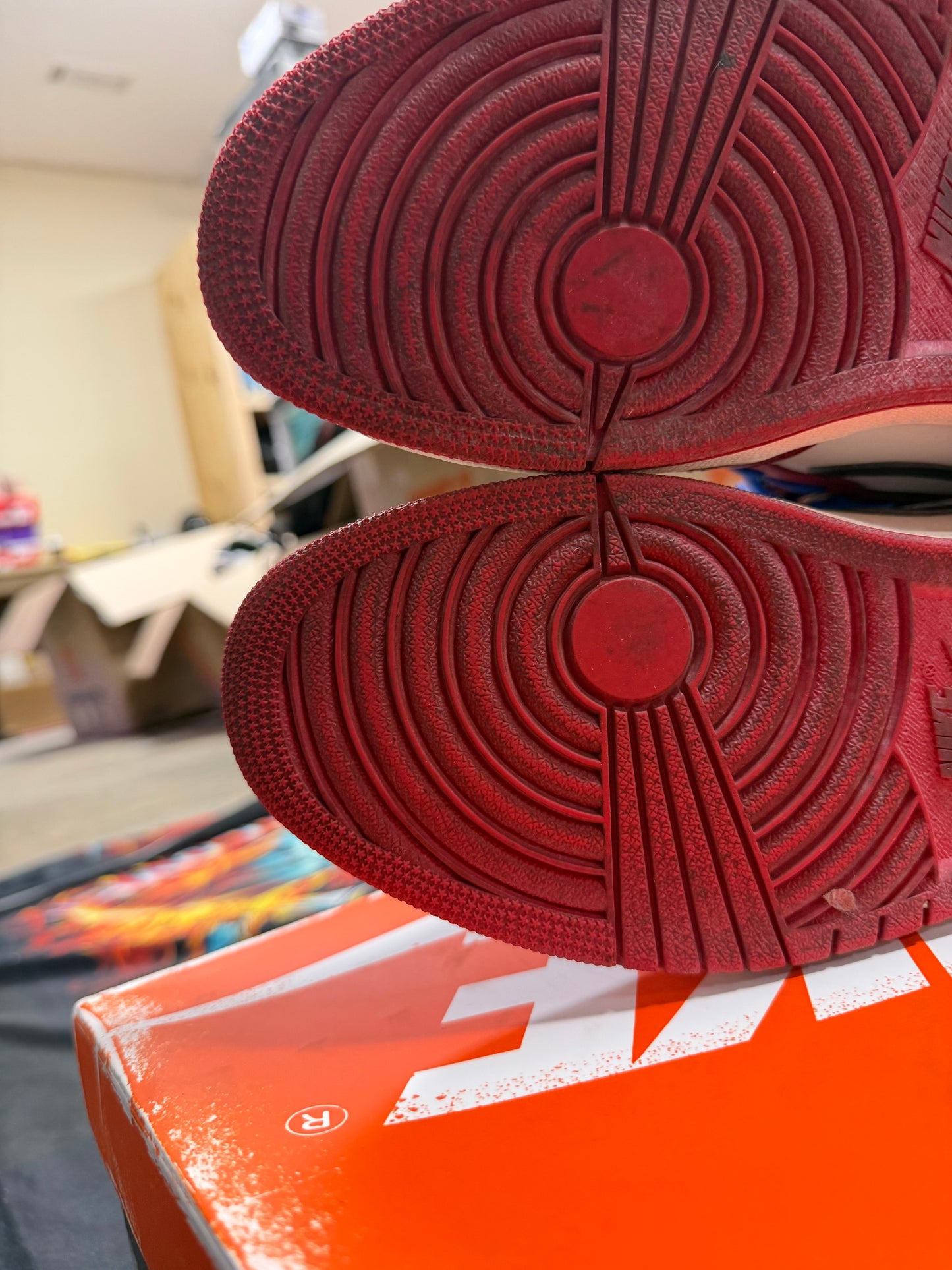 Jordan 1 Retro High OG Chicago Lost and Found