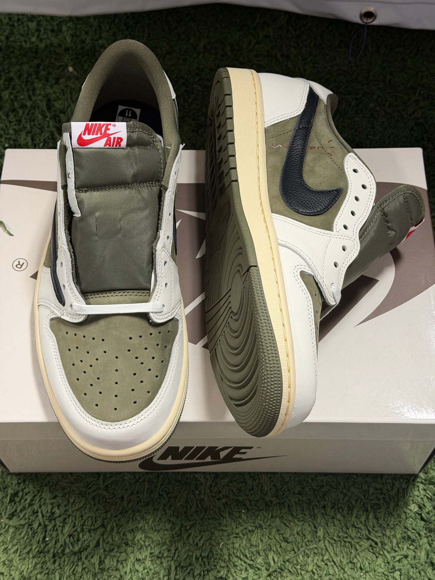 Jordan 1 Retro Low OG SP Travis Scott Medium Olive