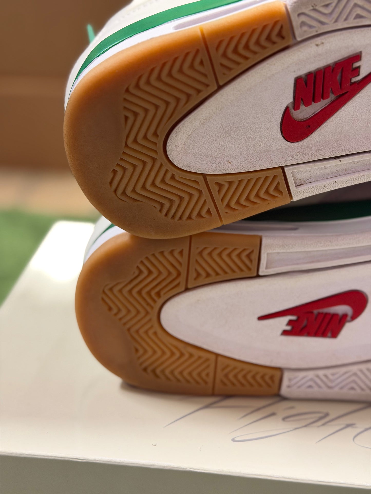 Jordan 4 Retro SB Pine Green