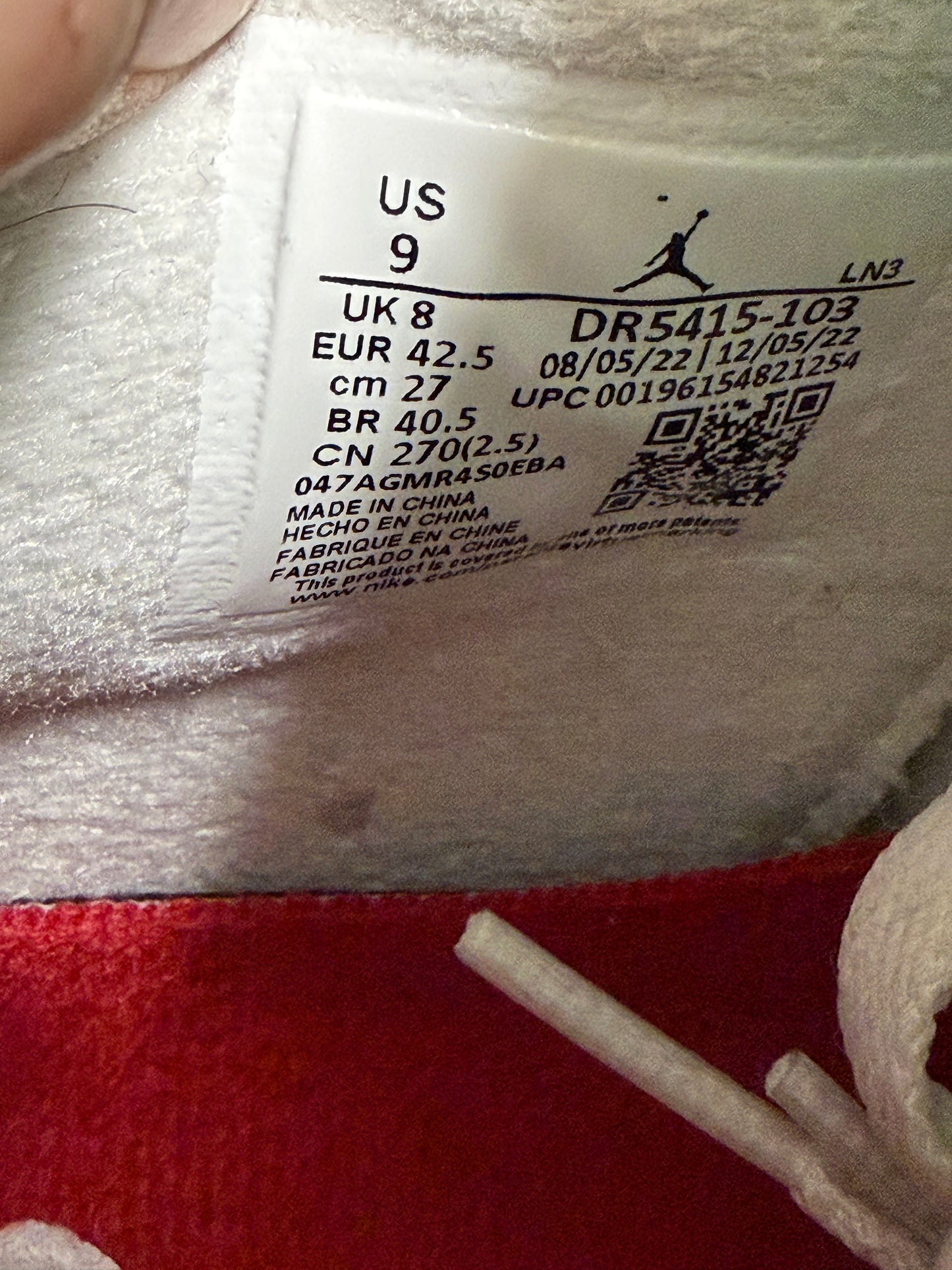 Jordan 4 Retro SB Pine Green