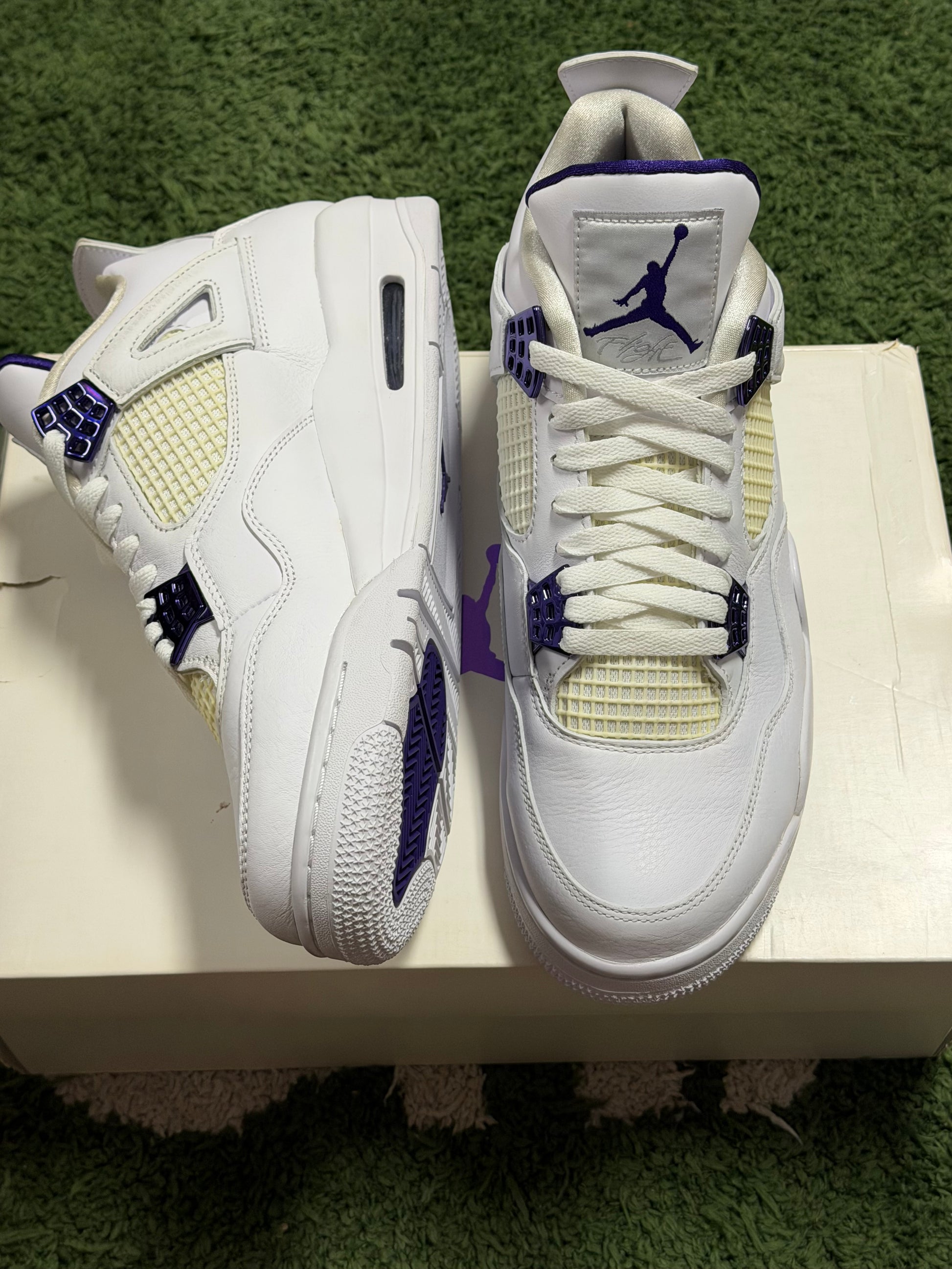 Jordan 4 Retro Metallic Purple