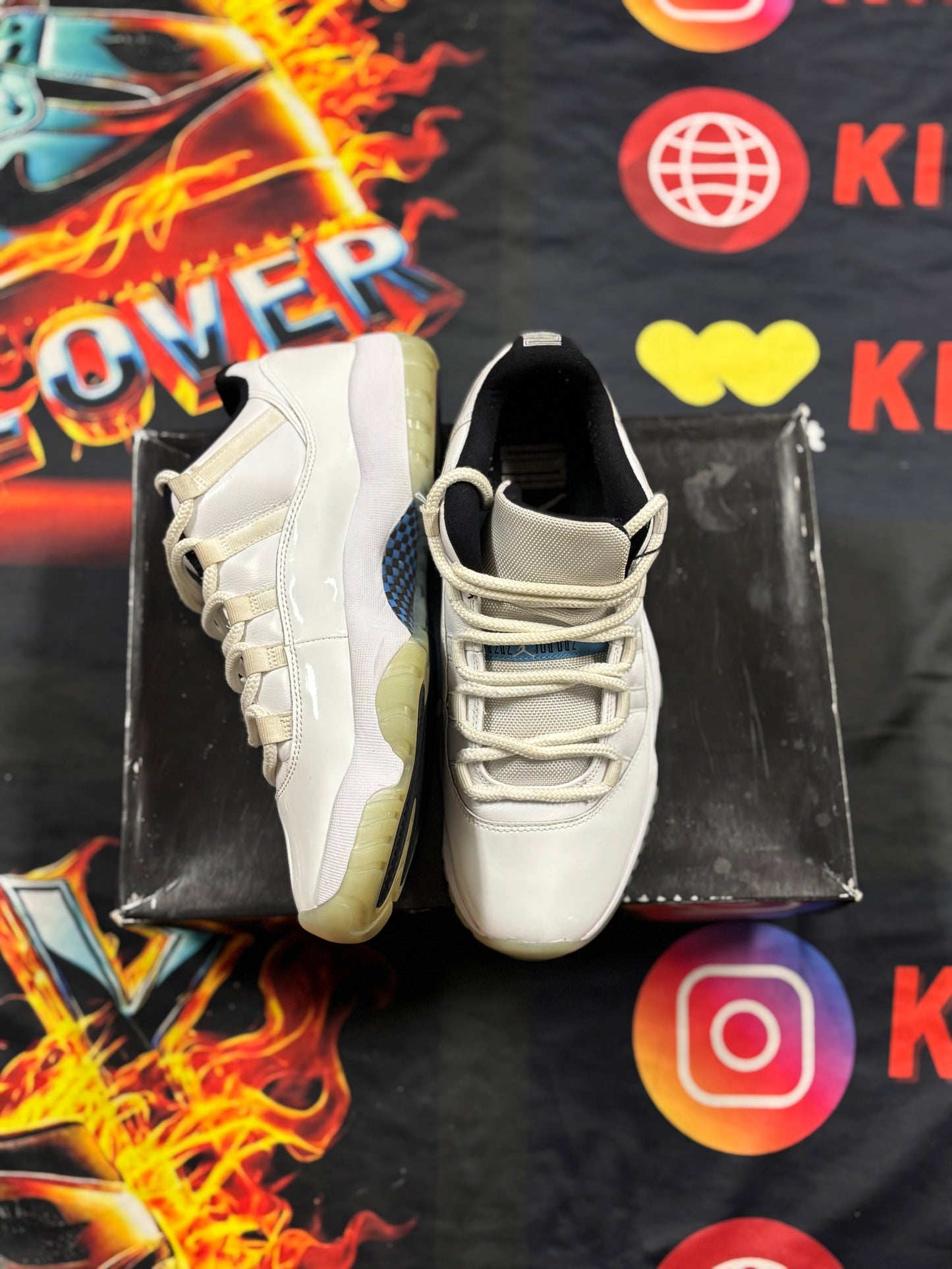 Jordan 11 Retro Low Legend Blue