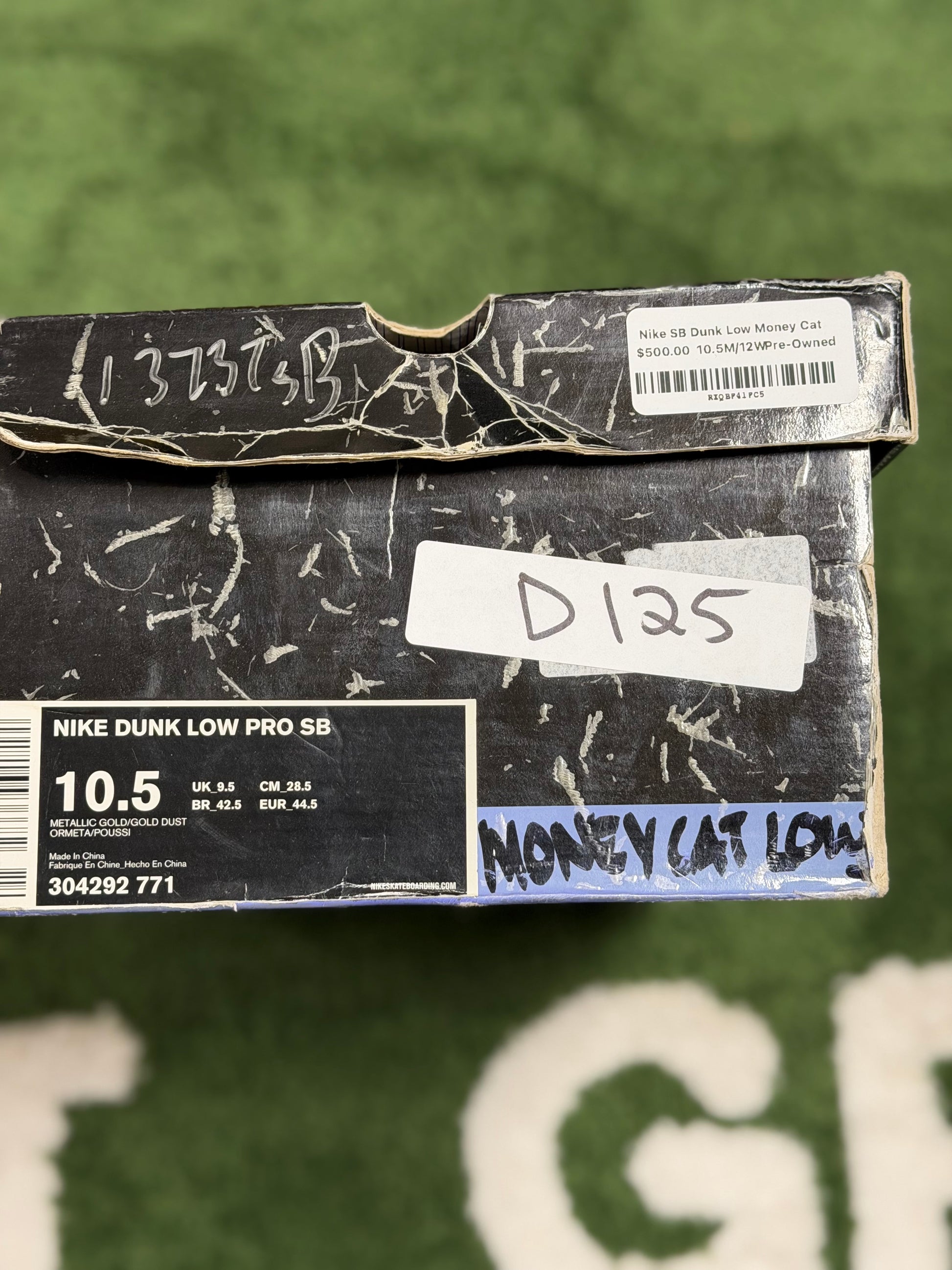 Nike SB Dunk Low Money Cat