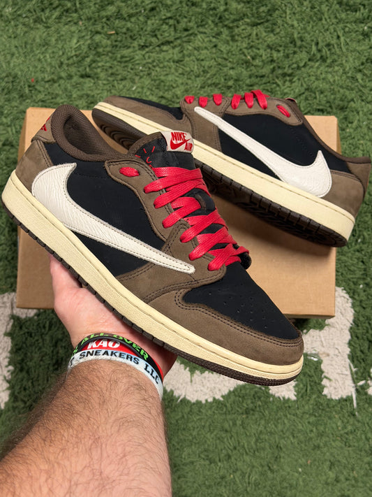 Jordan 1 Retro Low OG SP Travis Scott Mocha