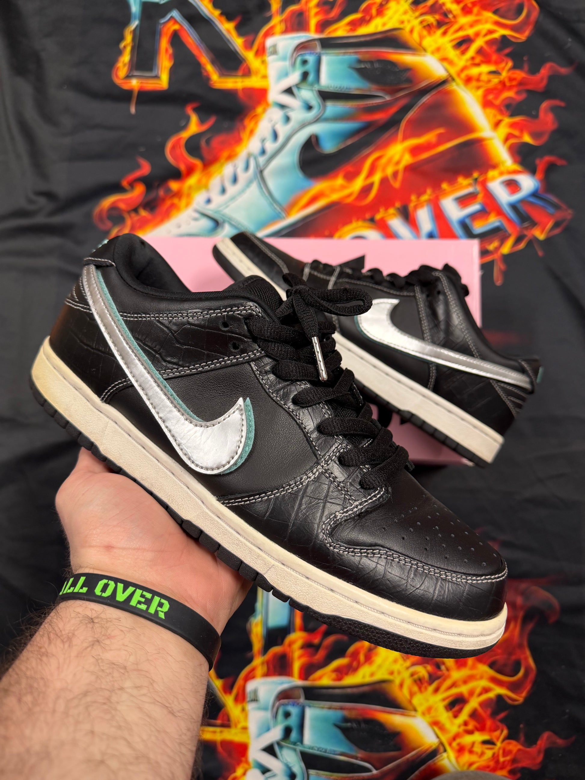 Nike SB Dunk Low Diamond Supply Co. Black Diamond