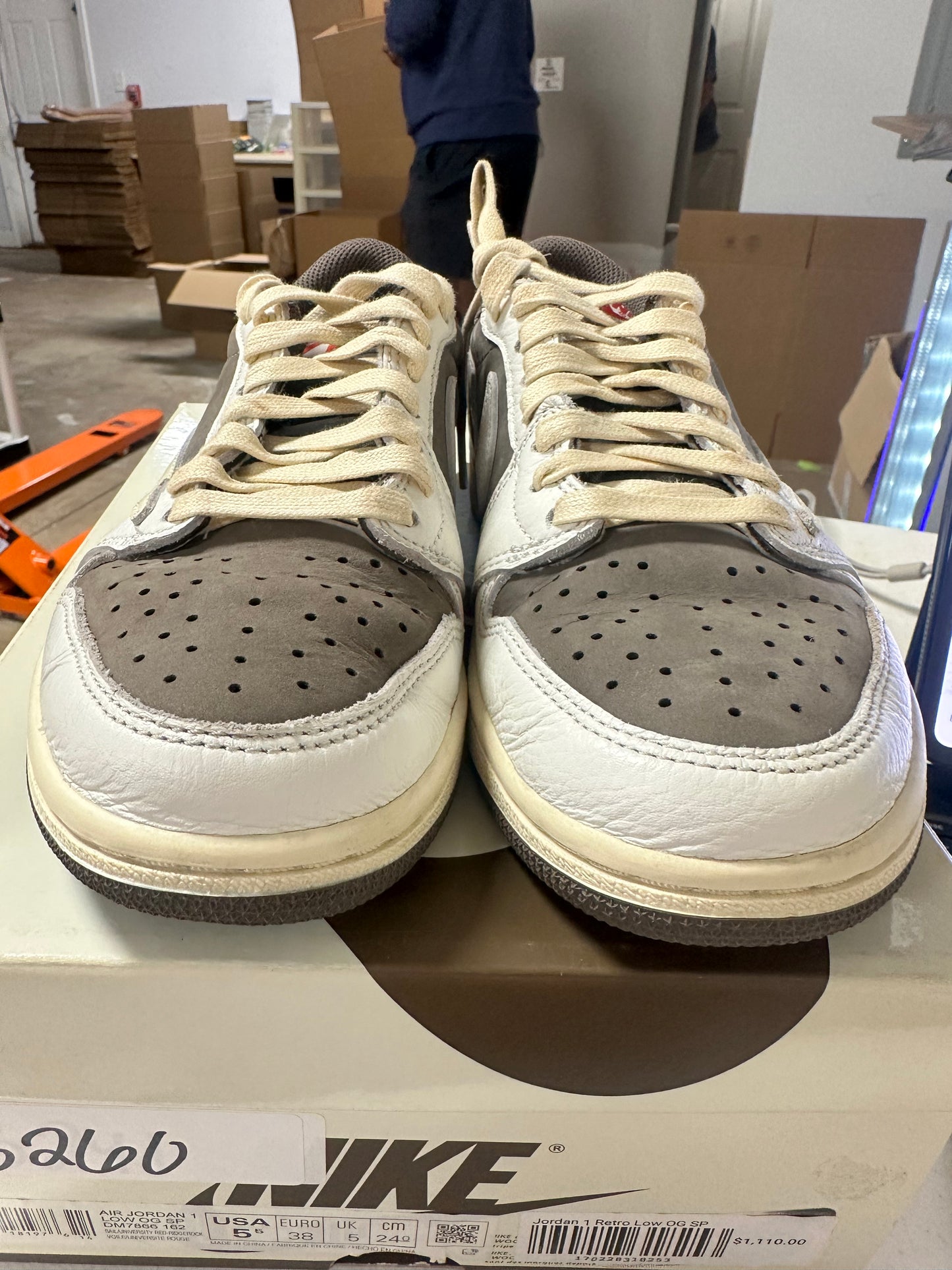 Jordan 1 Retro Low OG SP Travis Scott Reverse Mocha