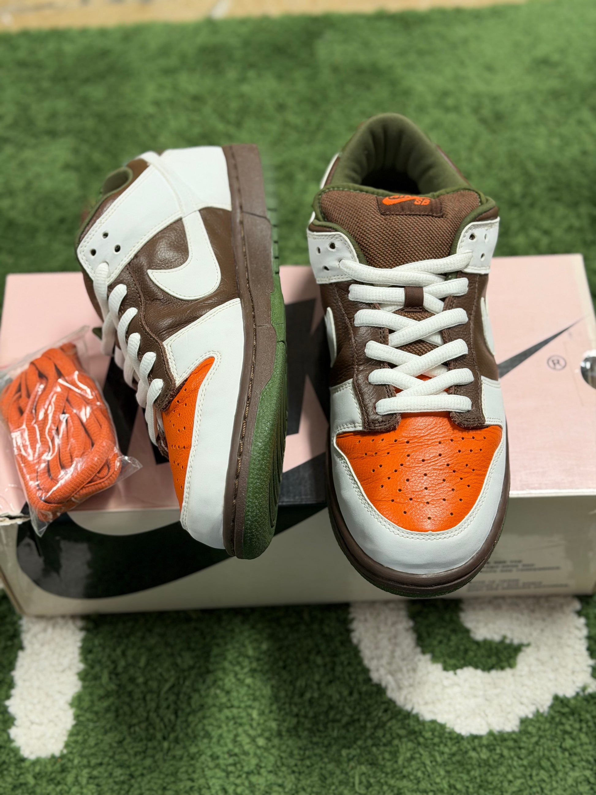 Nike SB Dunk Low Oompa Loompa