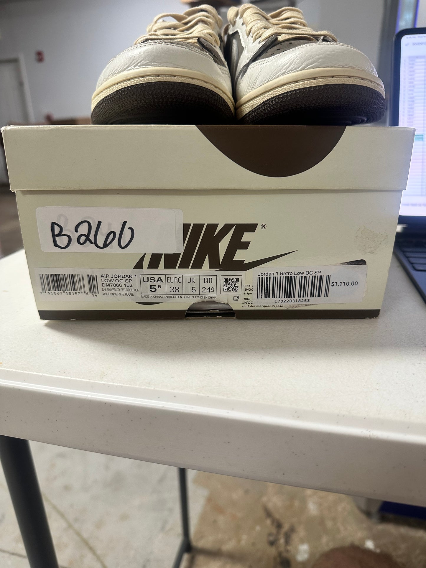 Jordan 1 Retro Low OG SP Travis Scott Reverse Mocha