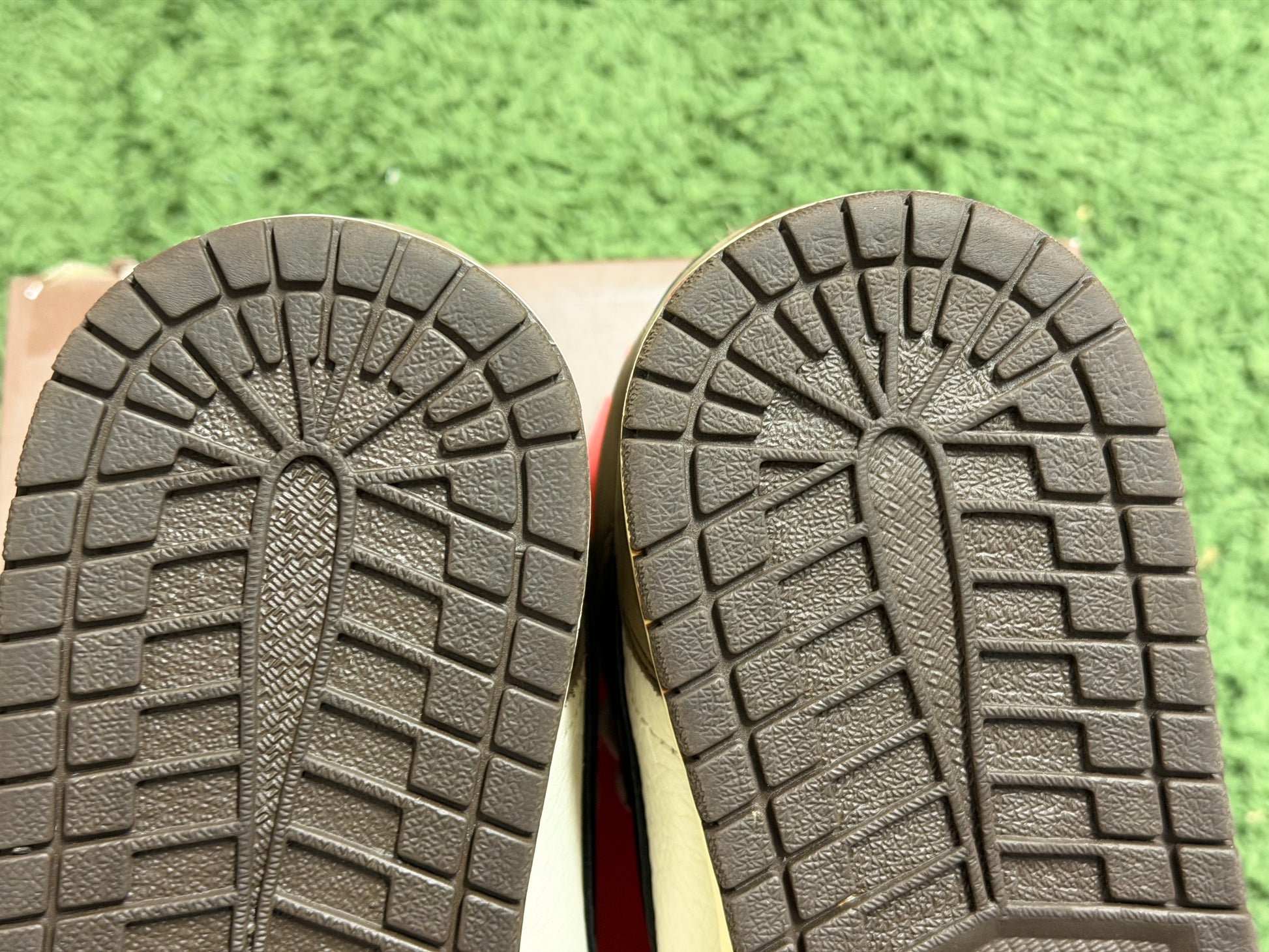 Jordan 1 Retro High OG SP Travis Scott Mocha
