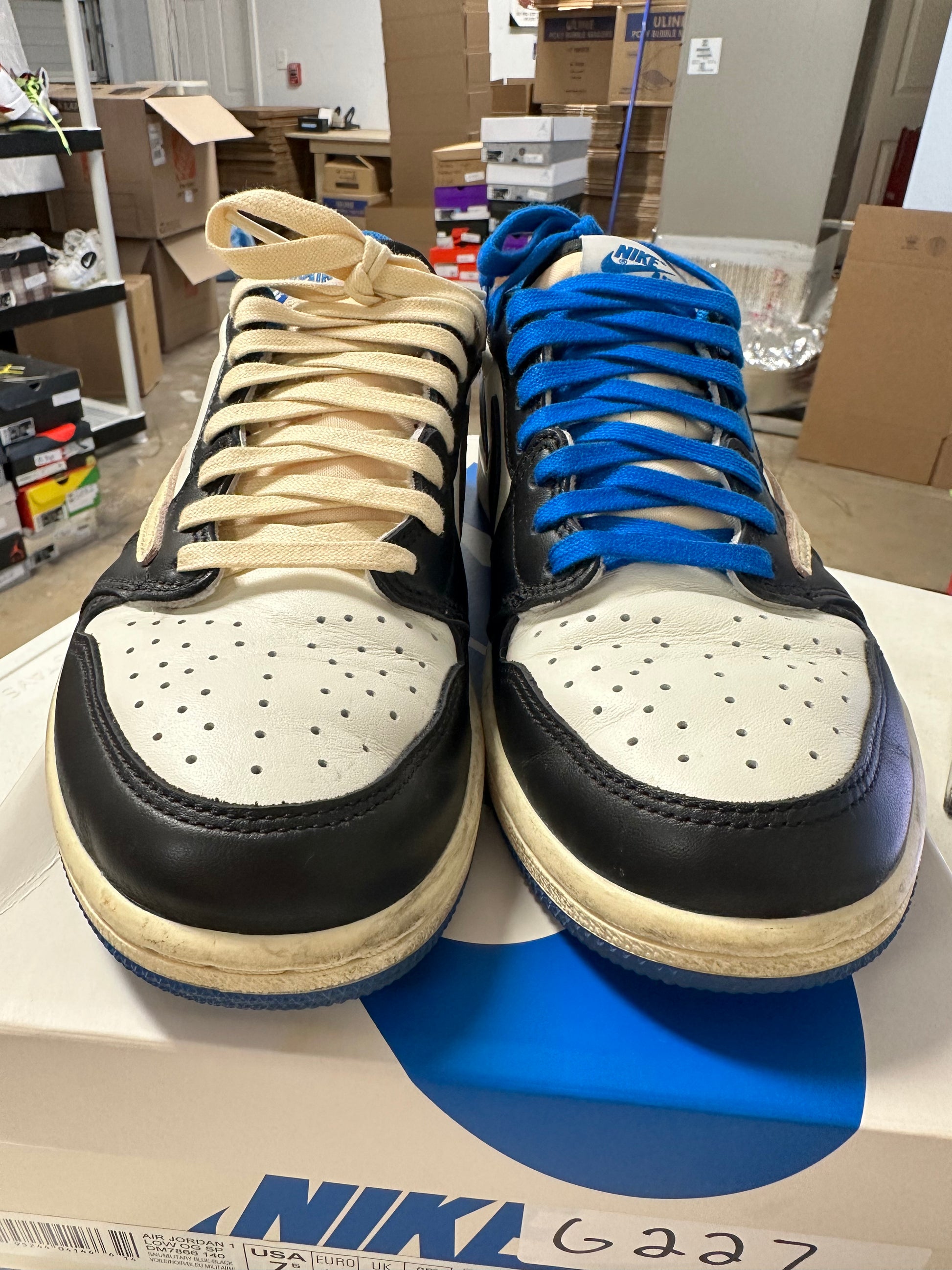 JORDAN 1 LOW TRAVIS SCOTT FRAGMENT