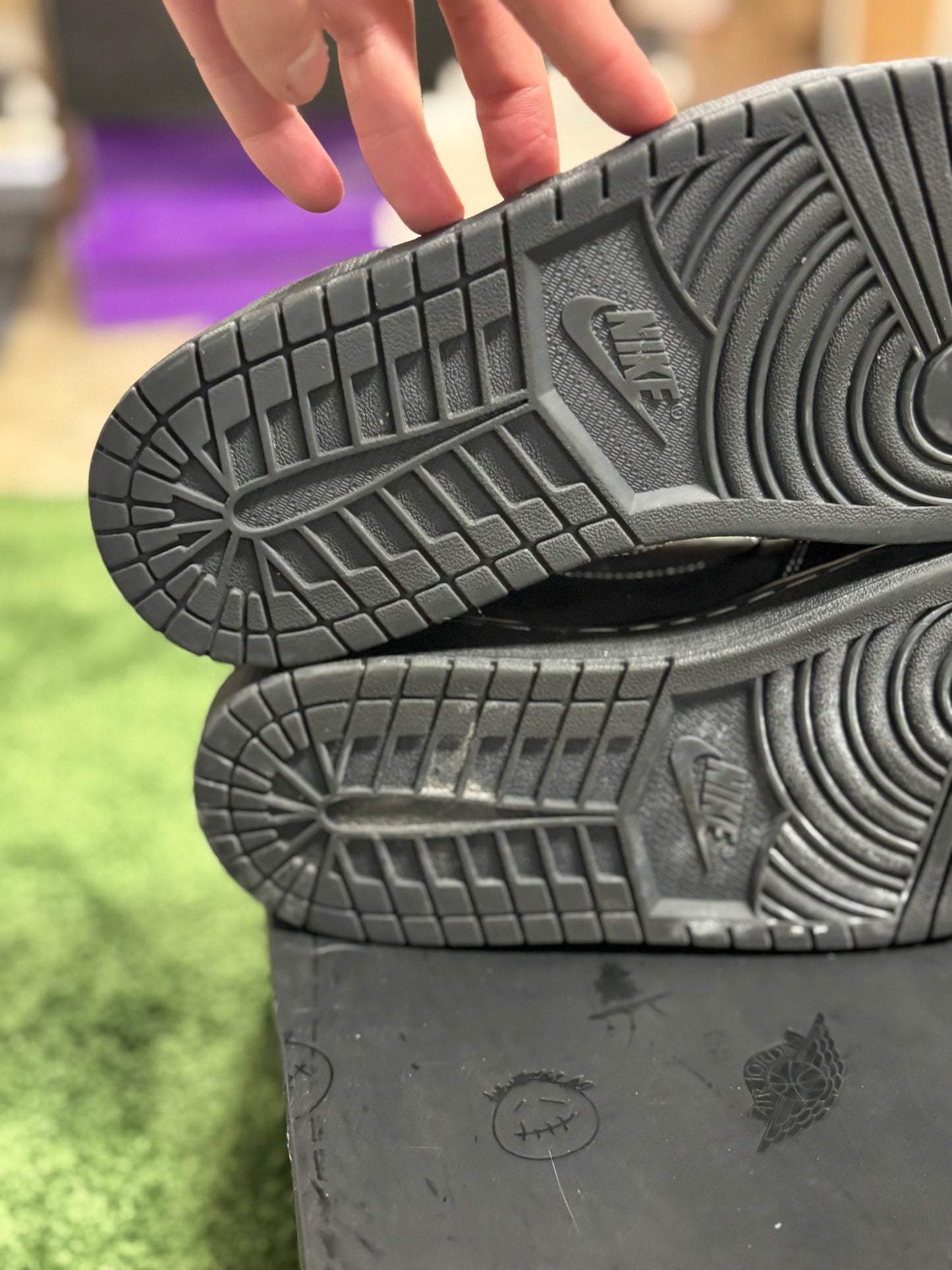 Jordan 1 Retro Low OG SP Travis Scott Black Phantom