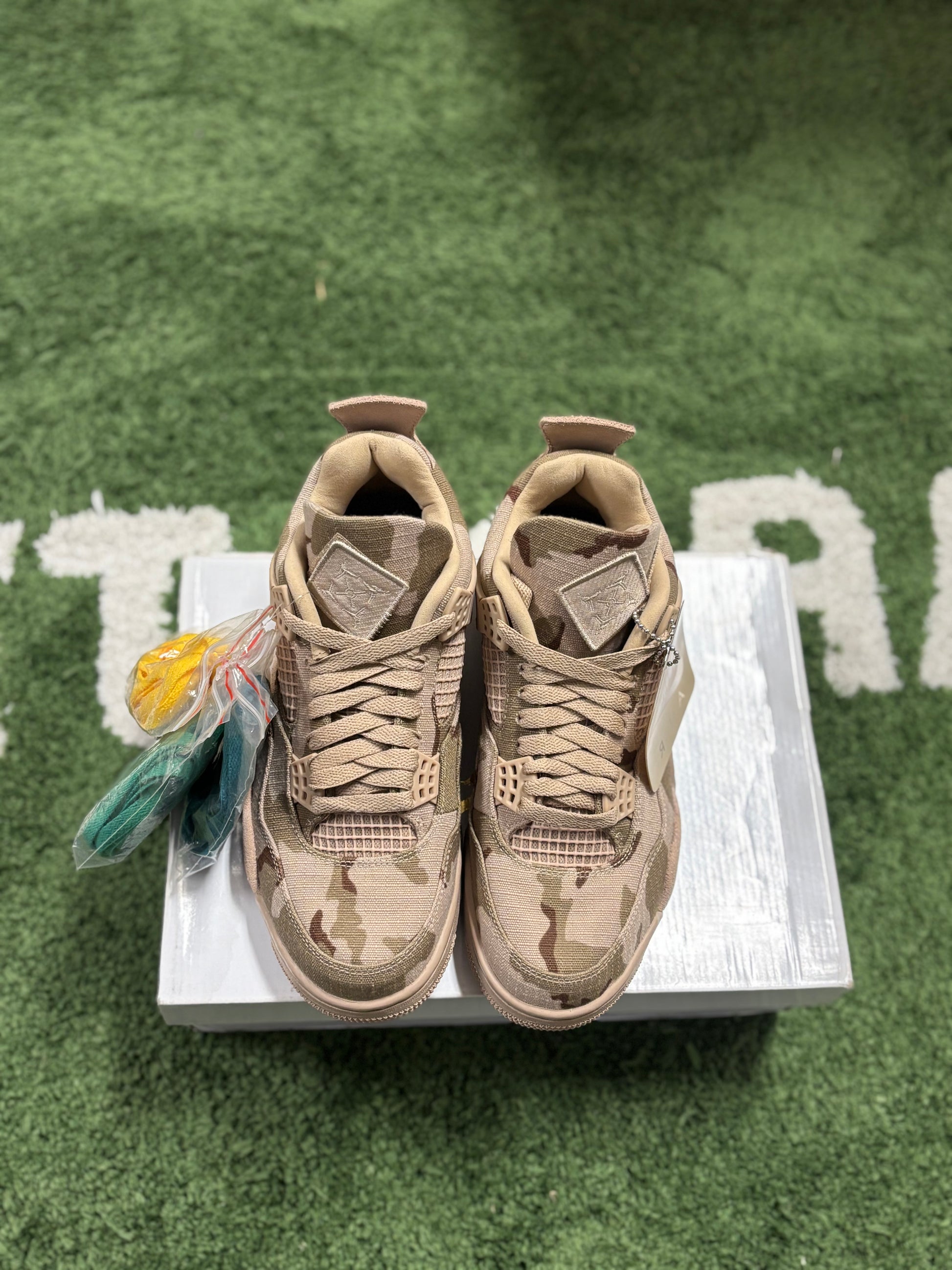 ALEAIL MAY X WMNS AIR JORDAN 4 RETRO SP VETERANS DAY