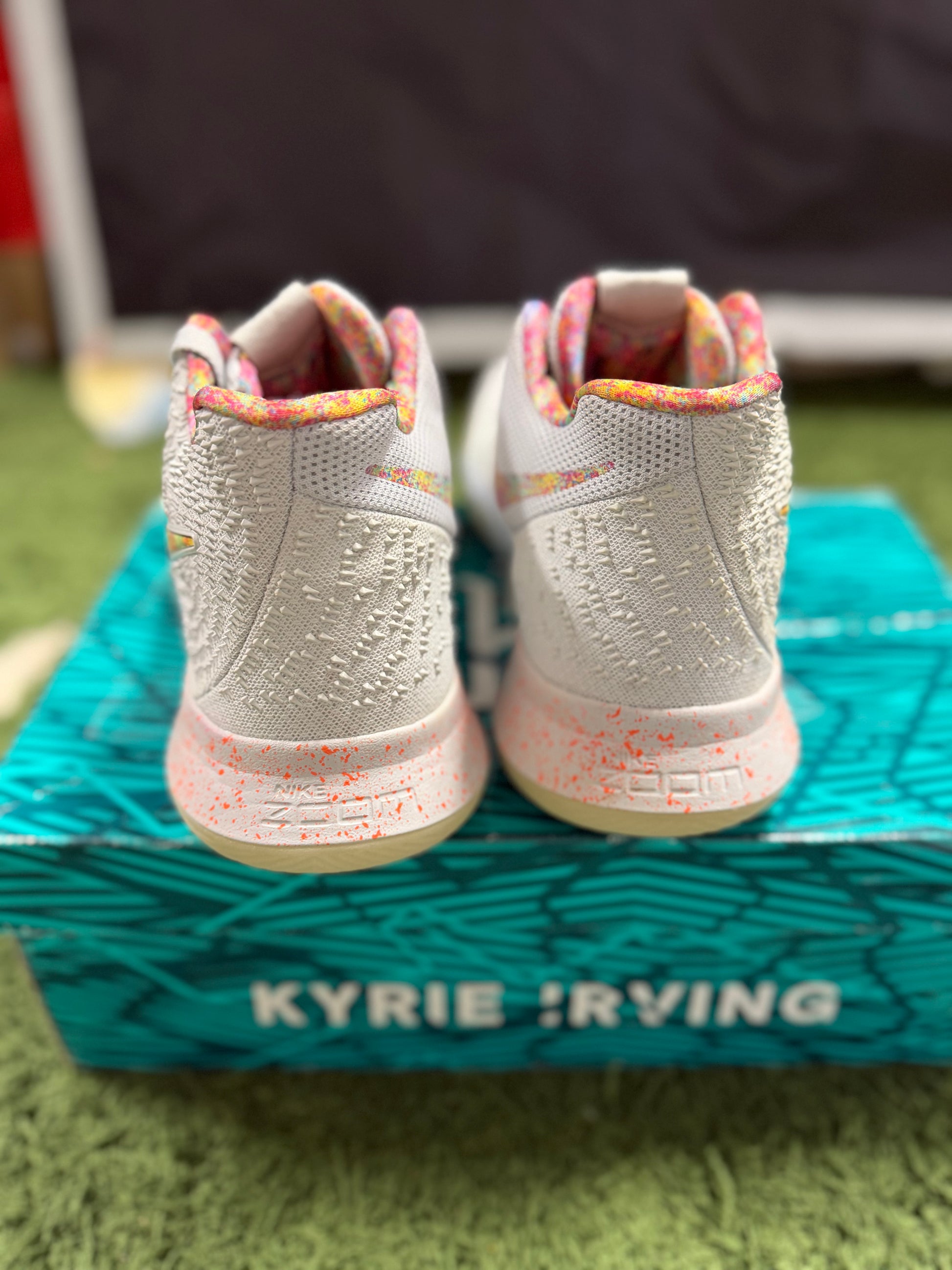 Nike Kyrie 3 EYBL