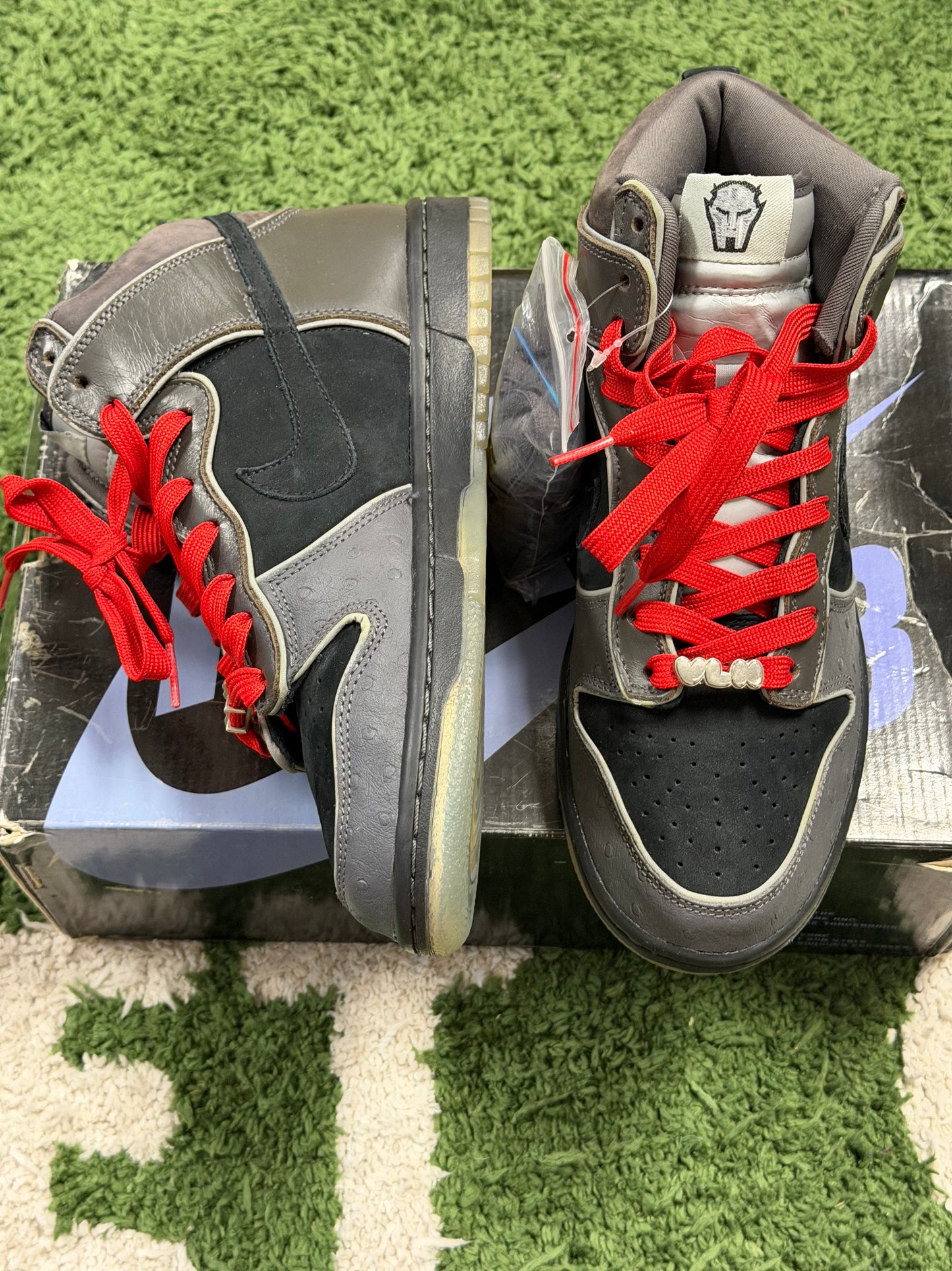 Nike SB Dunk High MF Doom
