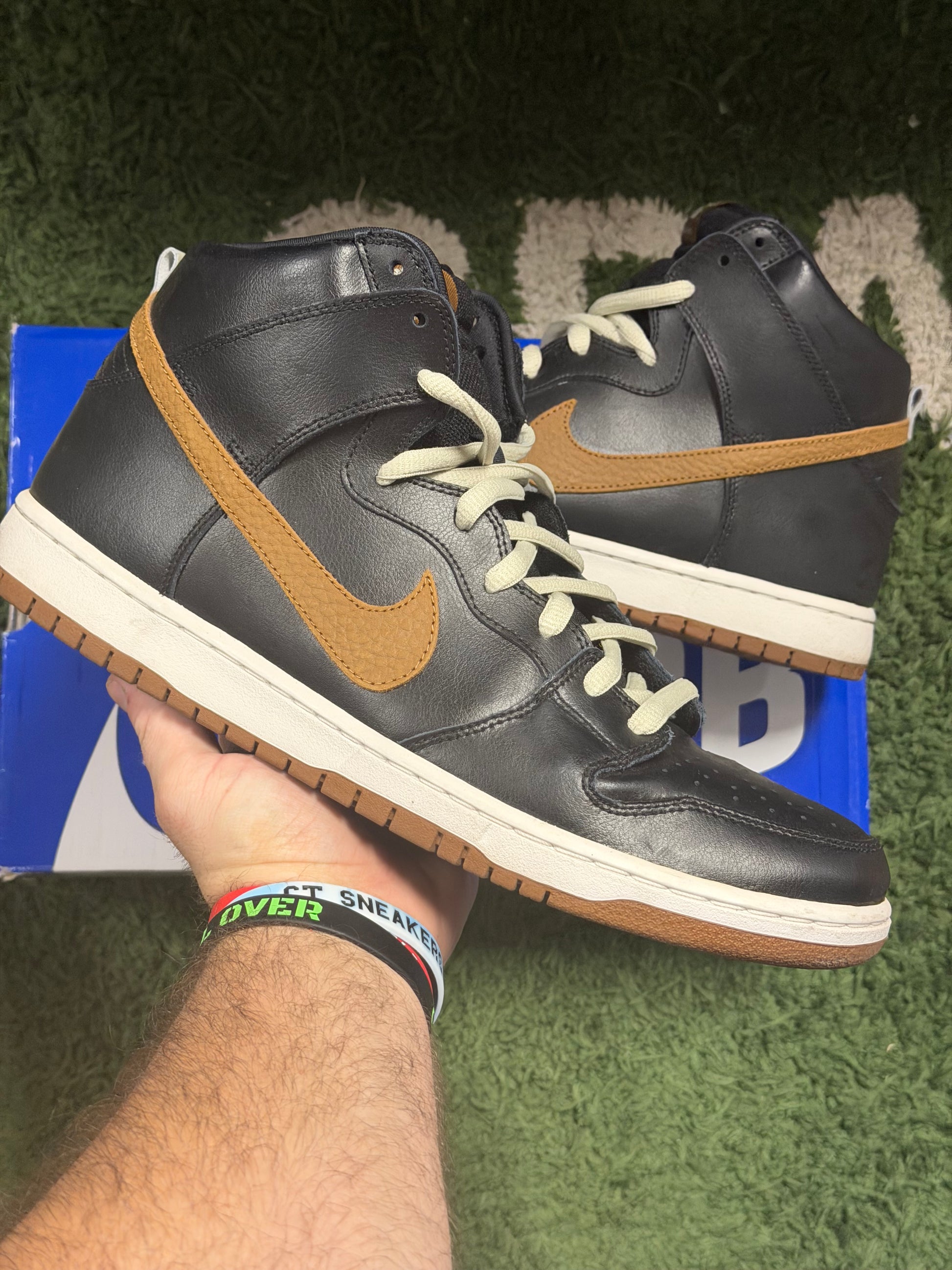 Nike SB Dunk High Guiness