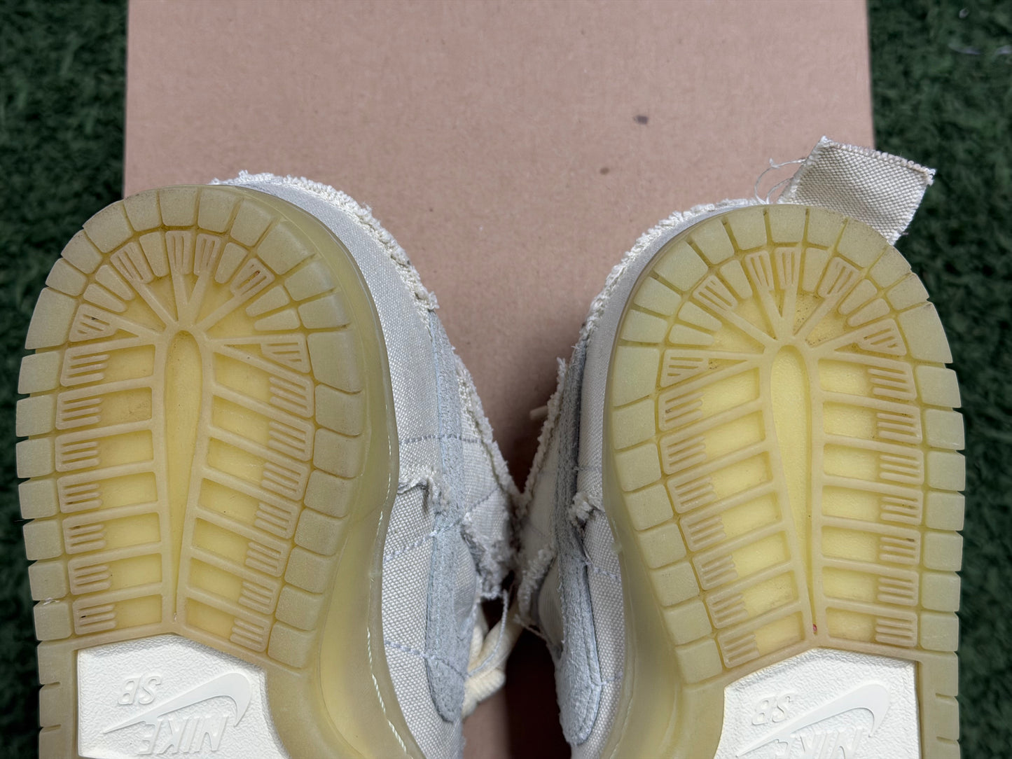 Nike SB Dunk Low Mummy