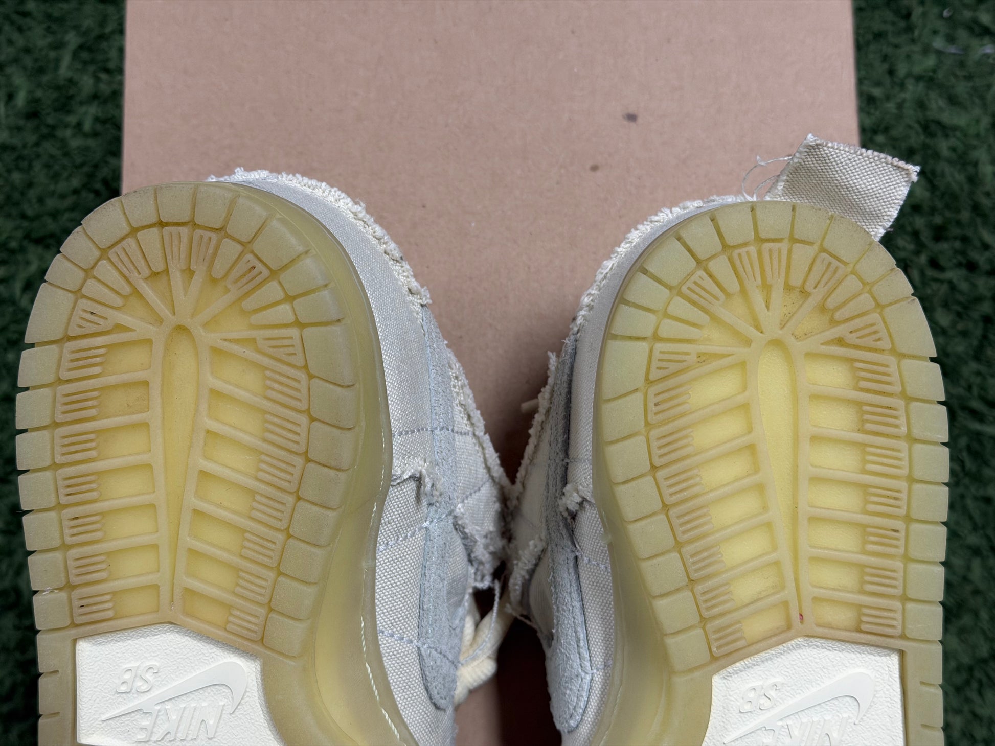 Nike SB Dunk Low Mummy
