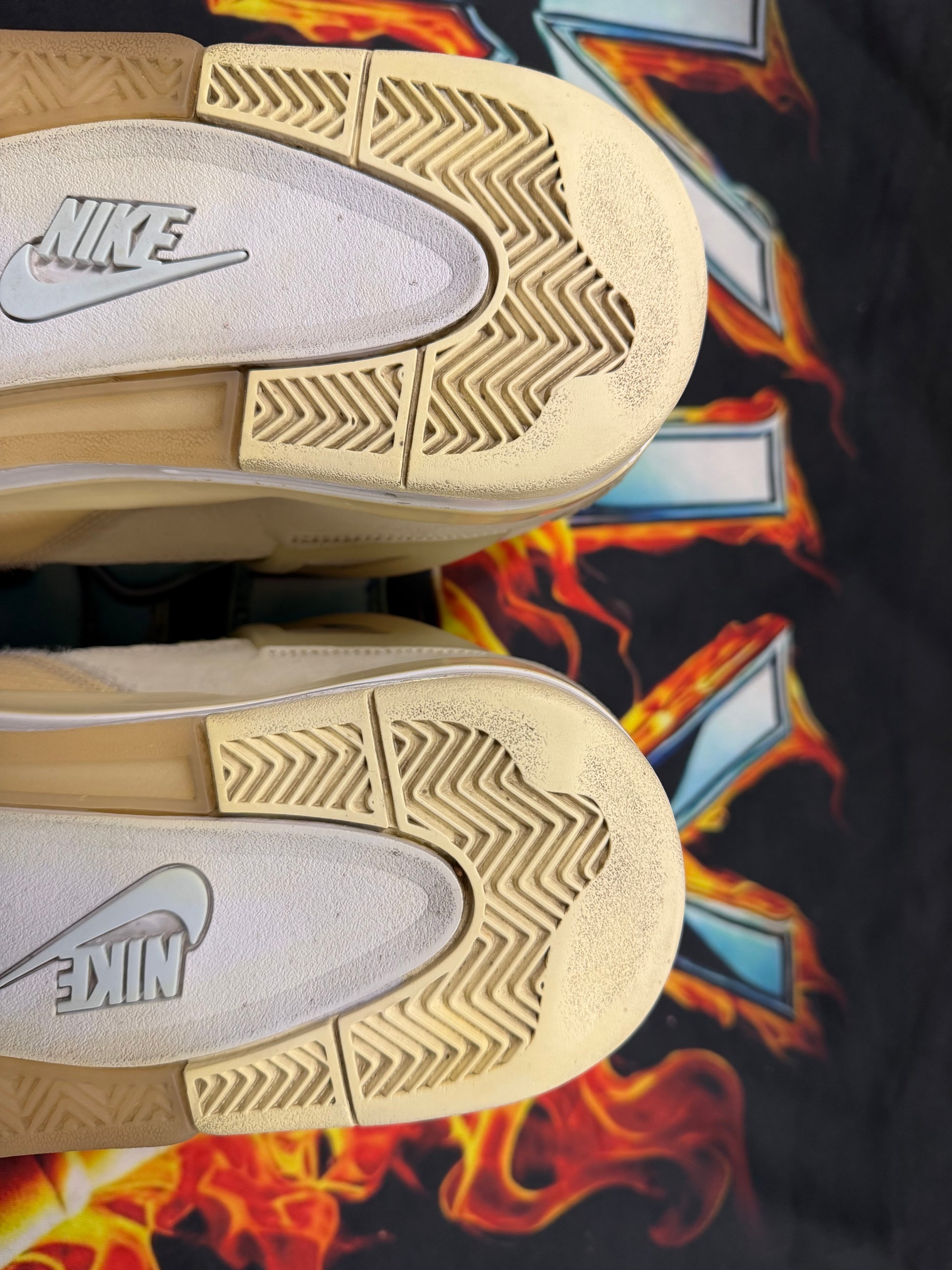 JORDAN 4 OFFWHITE SAIL