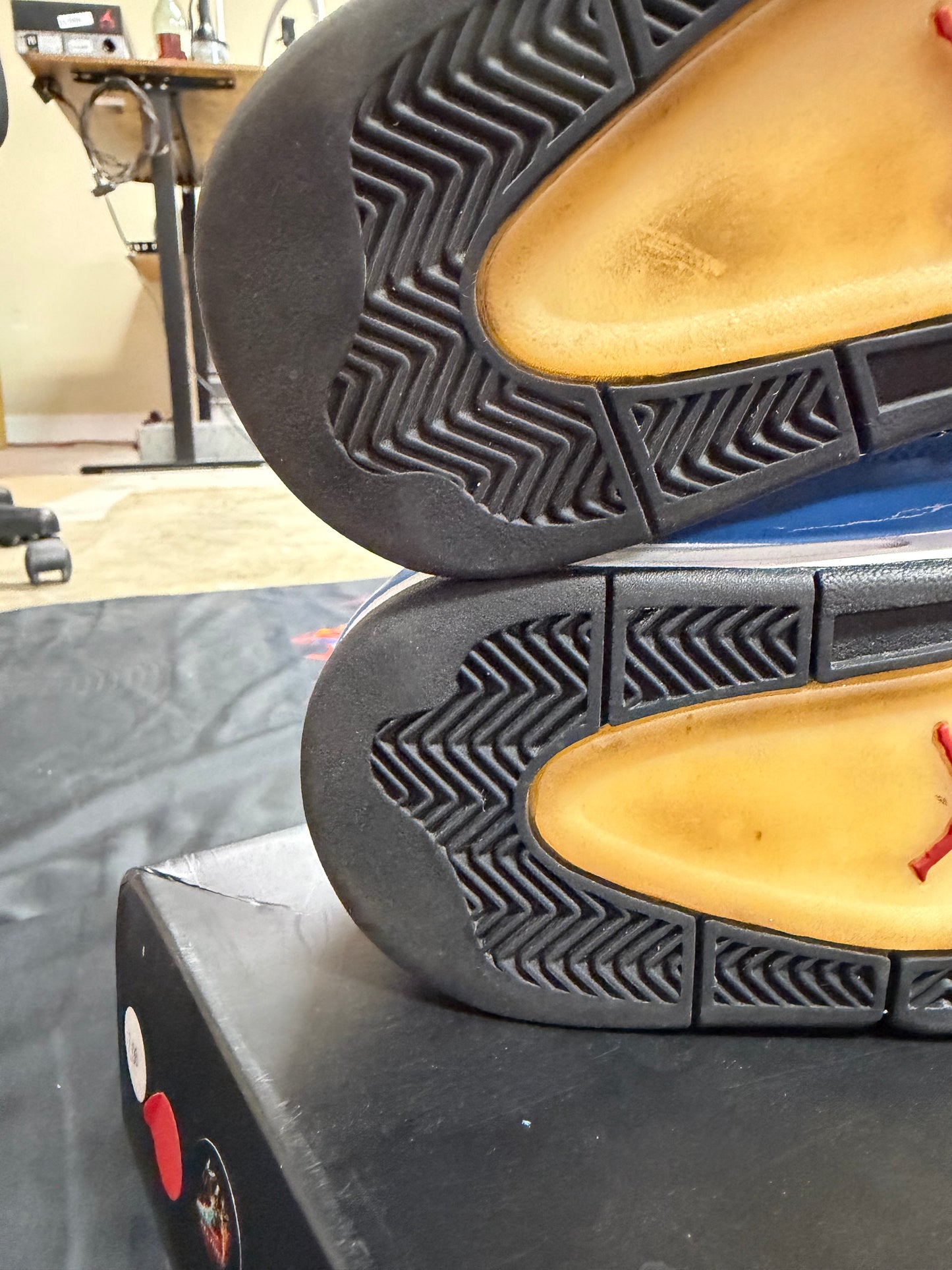 JORDAN 4 CACTUS JACK