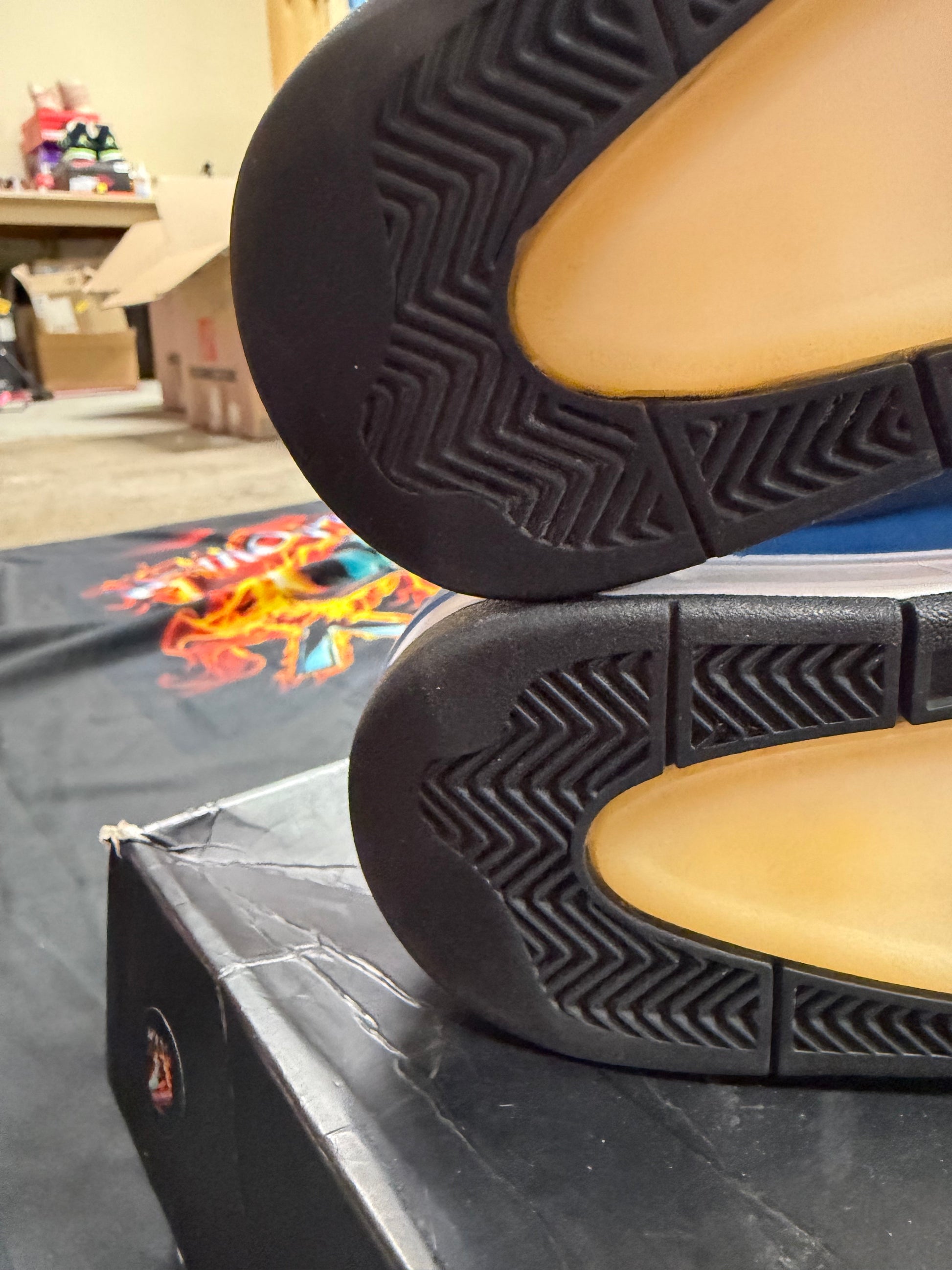 JORDAN 4 CACTUS JACK