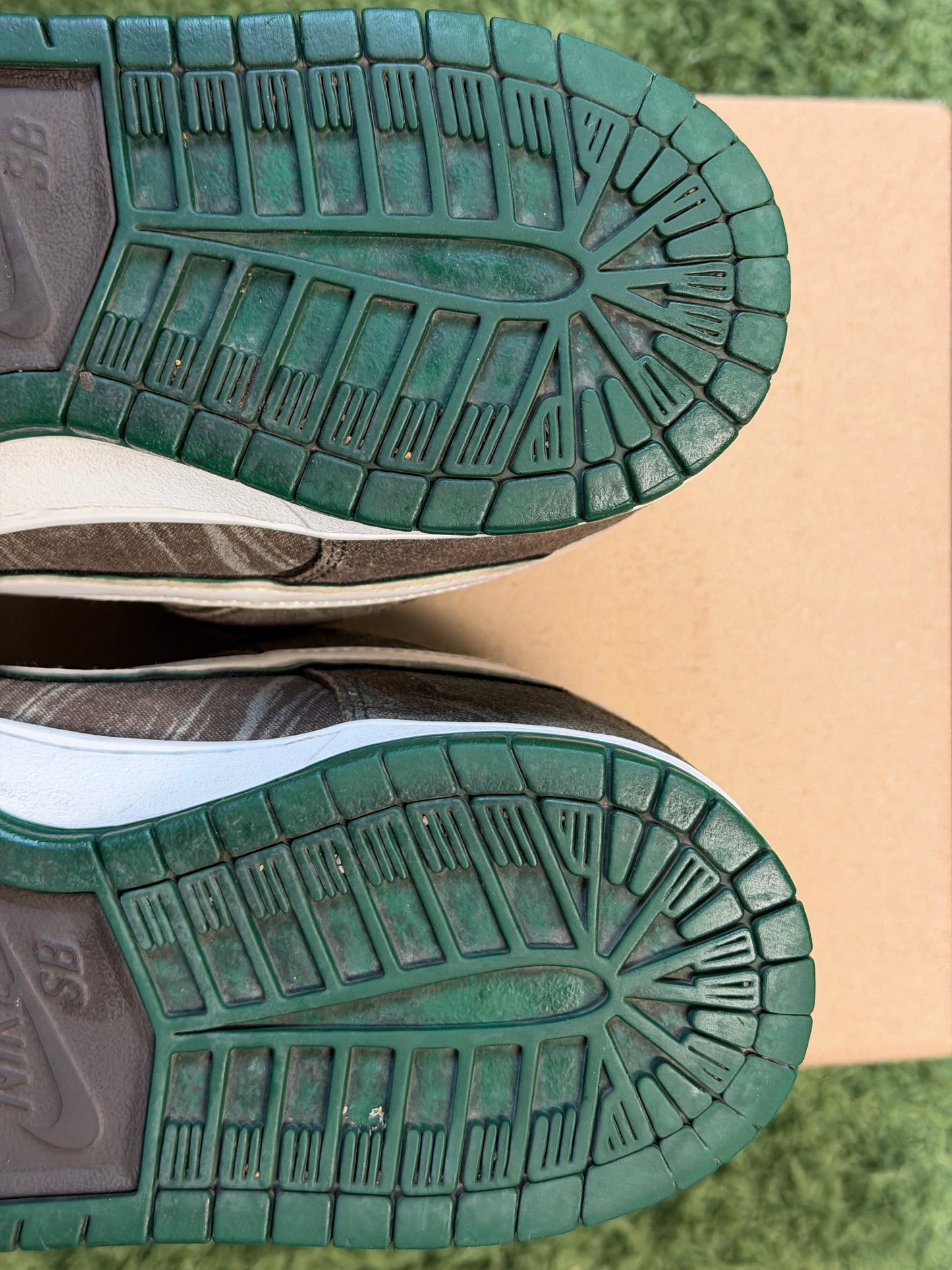 Nike SB Dunk Low Coffee Lovers