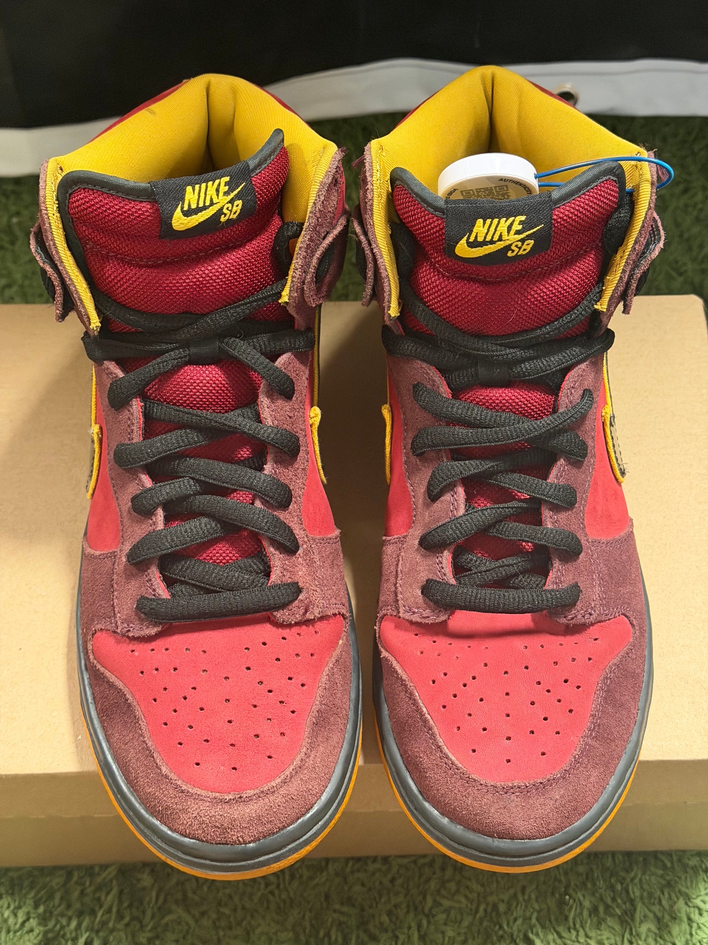 Nike SB Dunk High Iron Man