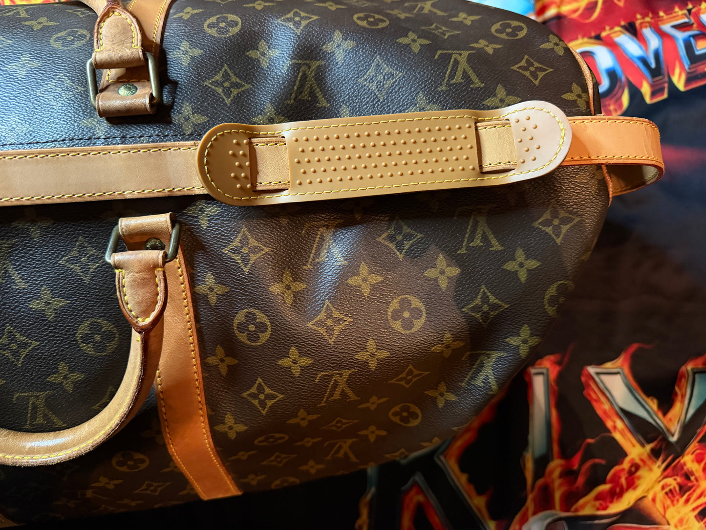 LOUIS VUITTON Monogram DUFFLE