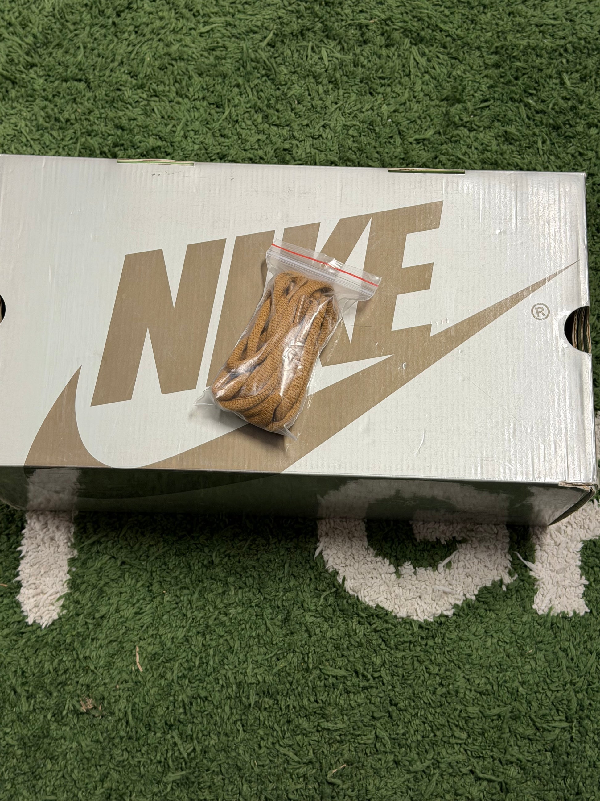 Nike SB Dunk Low Brown Pack