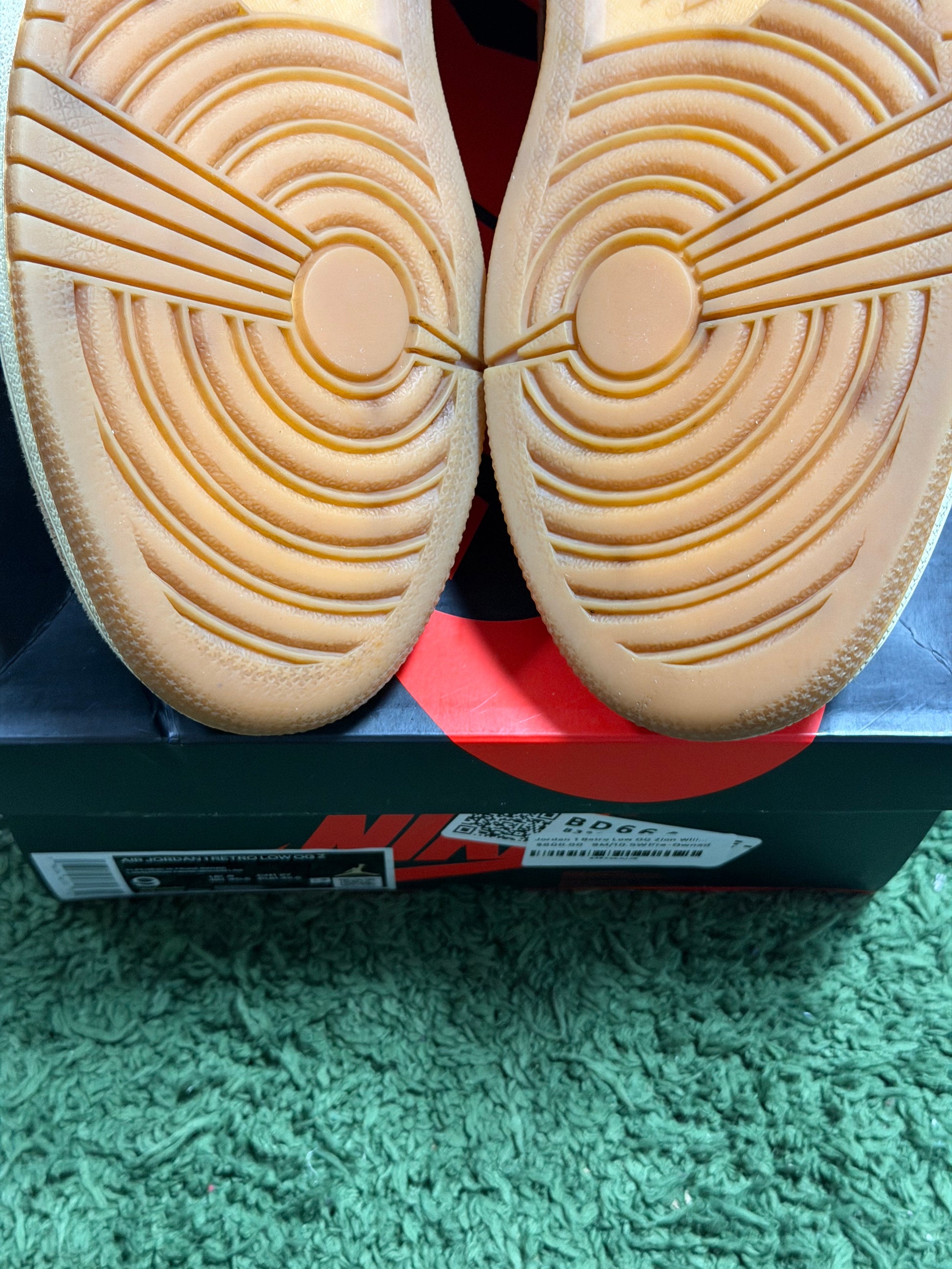 Jordan 1 Retro Low OG Zion Williamson Voodoo