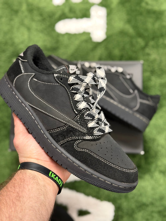Jordan 1 Retro Low OG SP Travis Scott Black Phantom