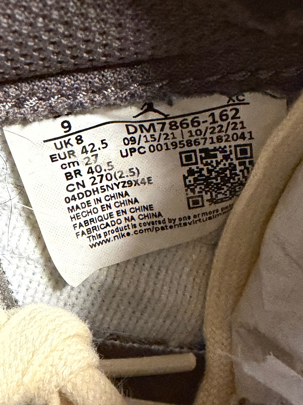 Jordan 1 Retro Low OG SP Travis Scott Reverse Mocha