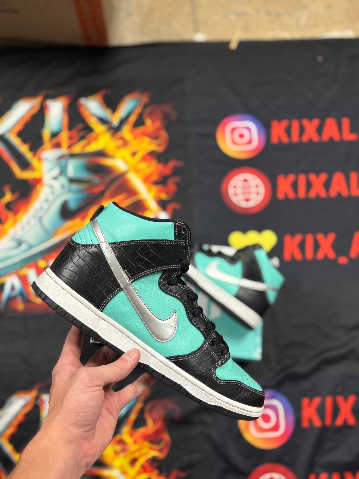 Nike SB Dunk High Diamond Supply Co.