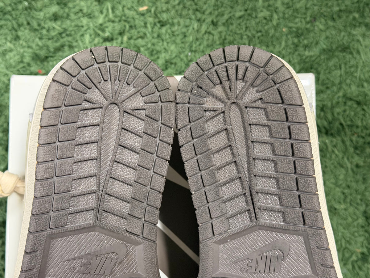 Jordan 1 Retro Low OG SP Travis Scott Reverse Mocha