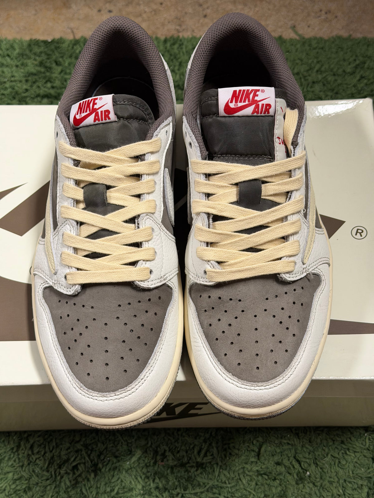 Jordan 1 Retro Low OG SP Travis Scott Reverse Mocha