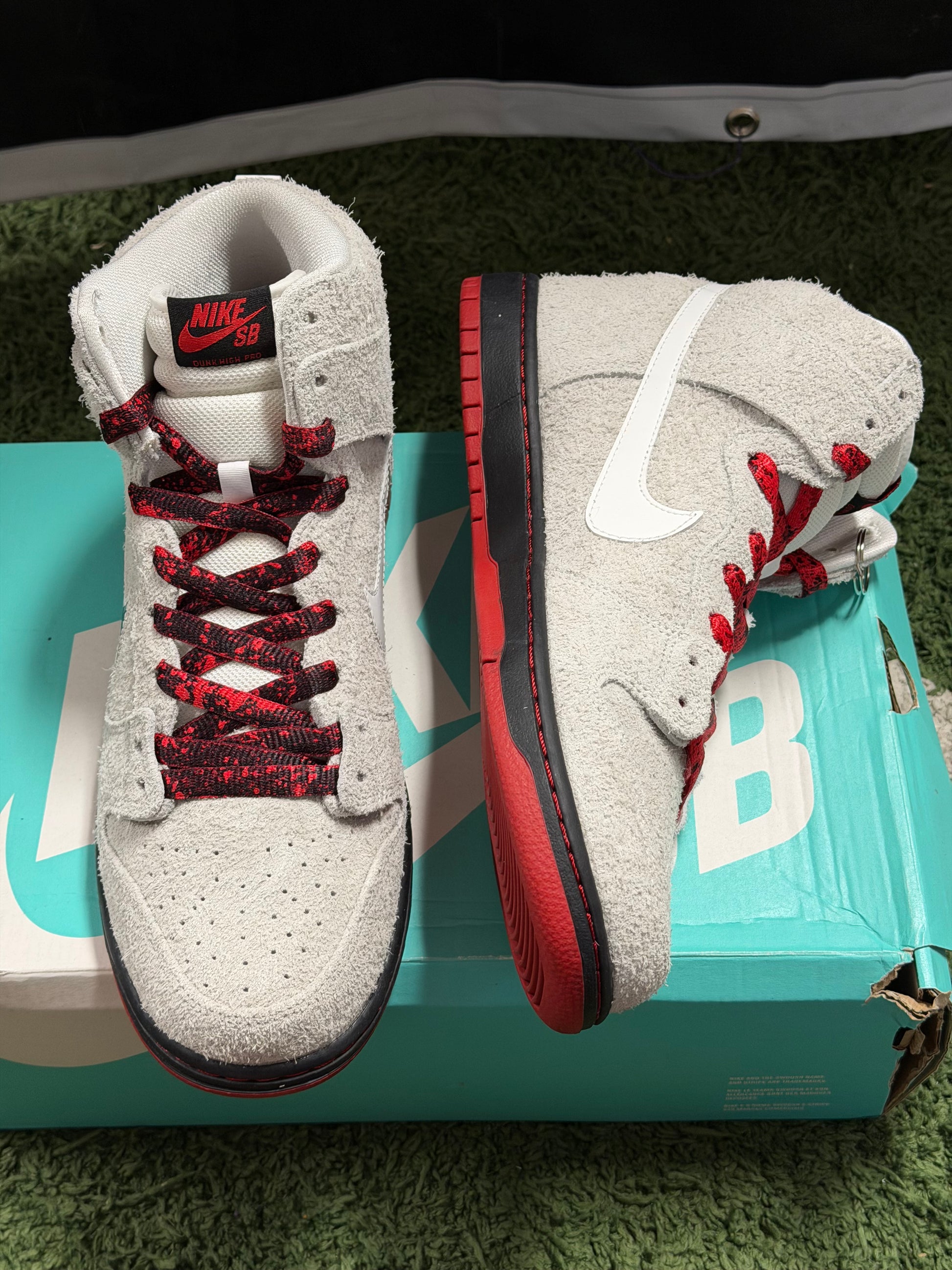 Nike SB Dunk High Wolf In Sheep's Clothing (Deluxe Set W/ Accessories)