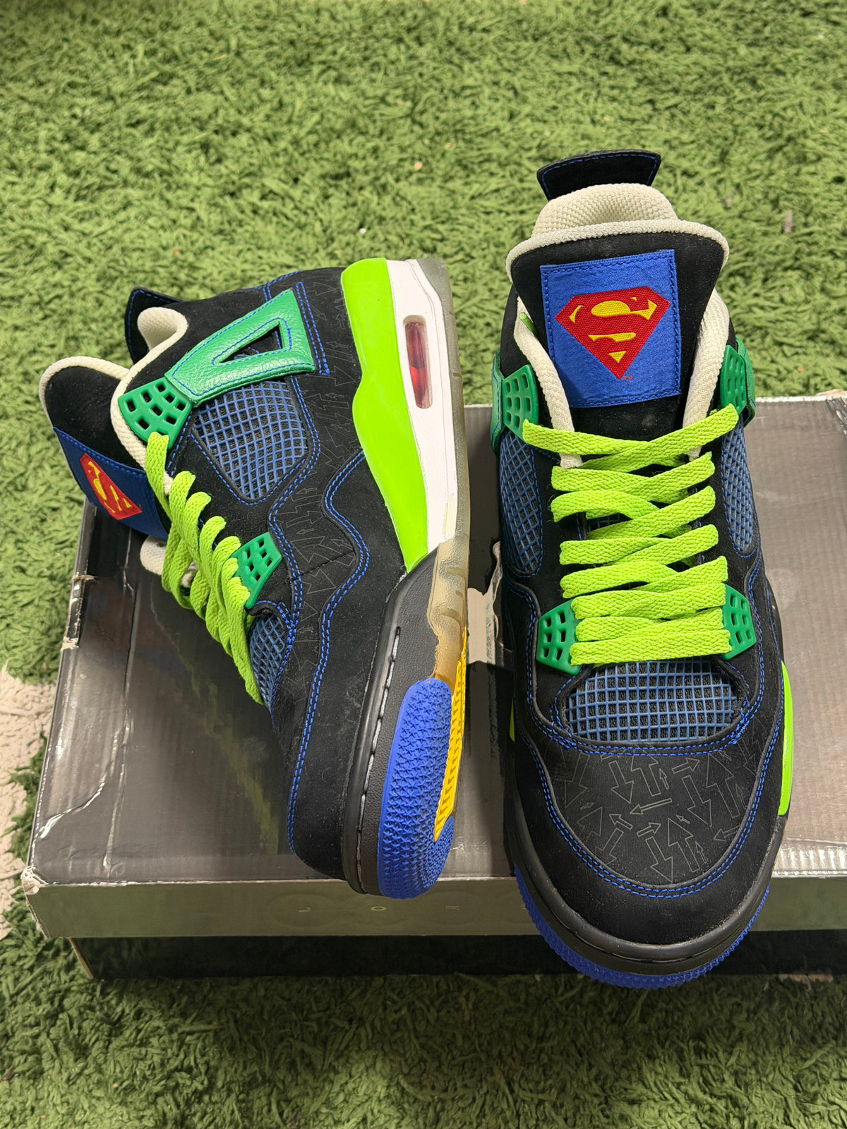 Jordan 4 Retro Doernbecher