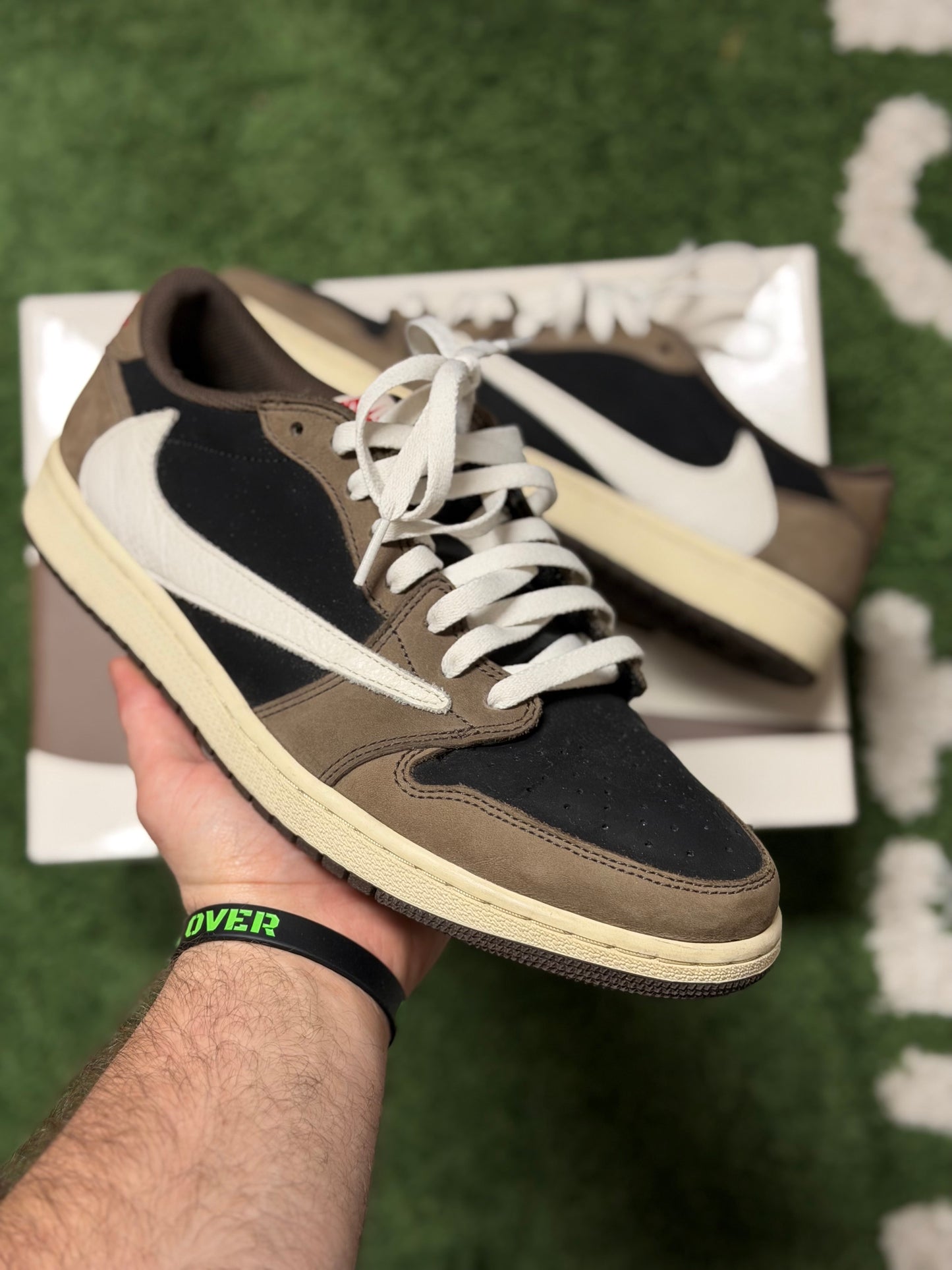 Jordan 1 Retro Low OG SP Travis Scott Mocha