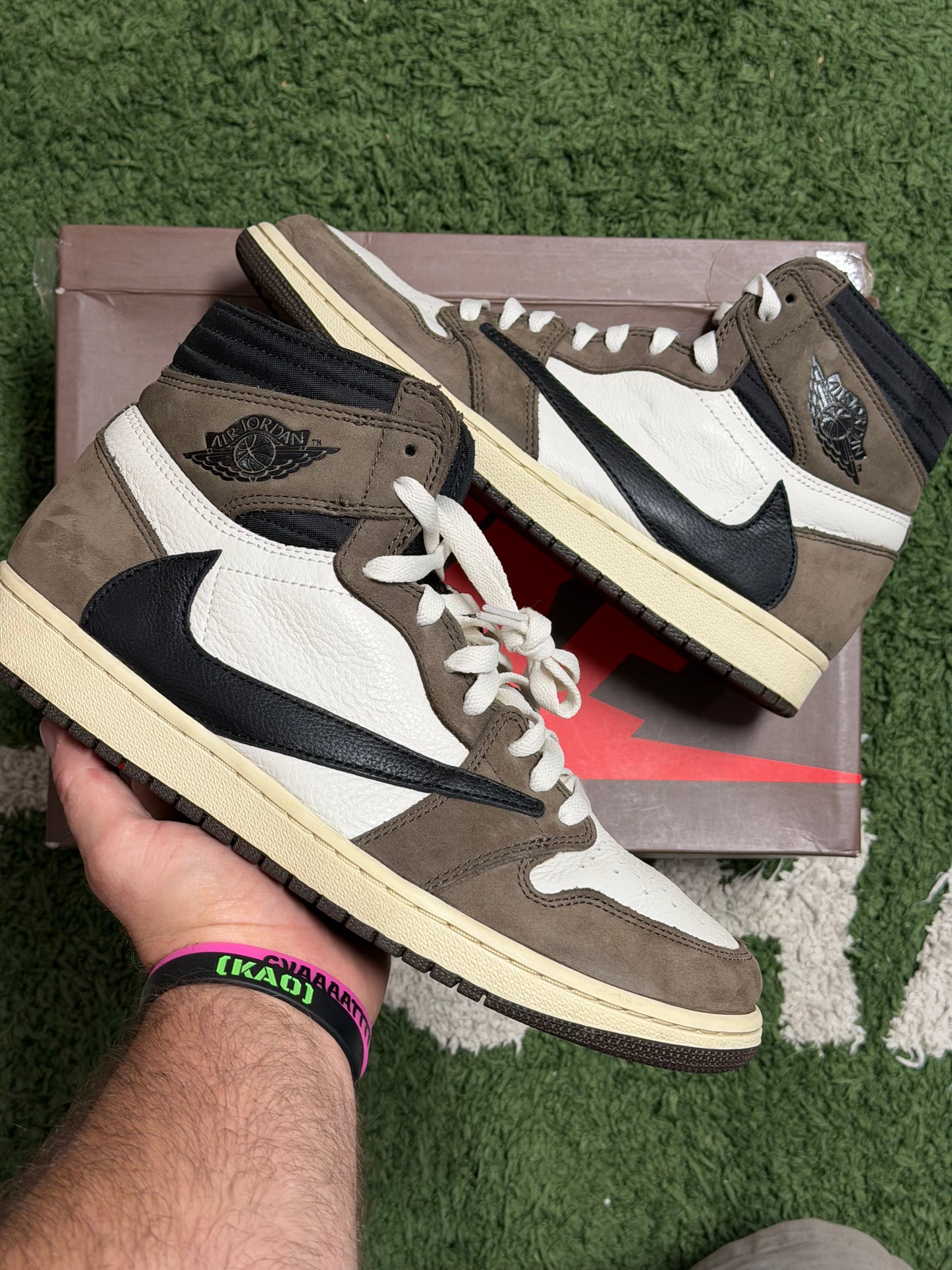 Jordan 1 Retro High OG SP Travis Scott Mocha