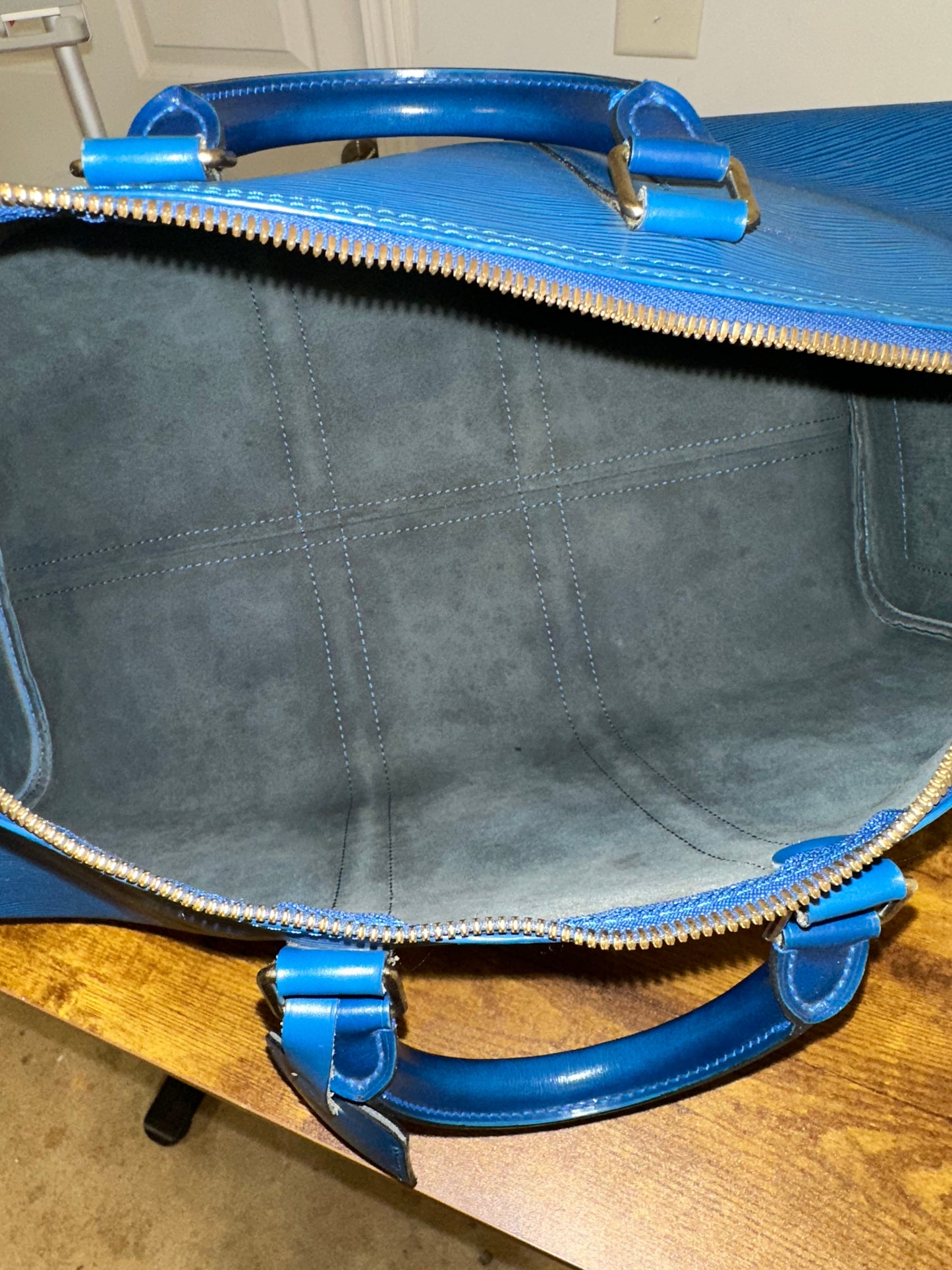 Louis Vuitton Keepall Epi 45 Blue