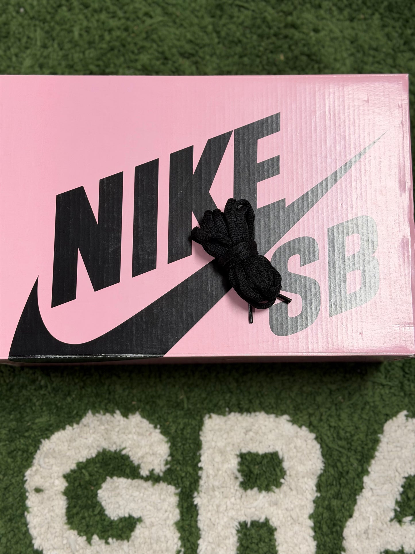 Nike SB Dunk Low Diamond Supply Co. Black Diamond