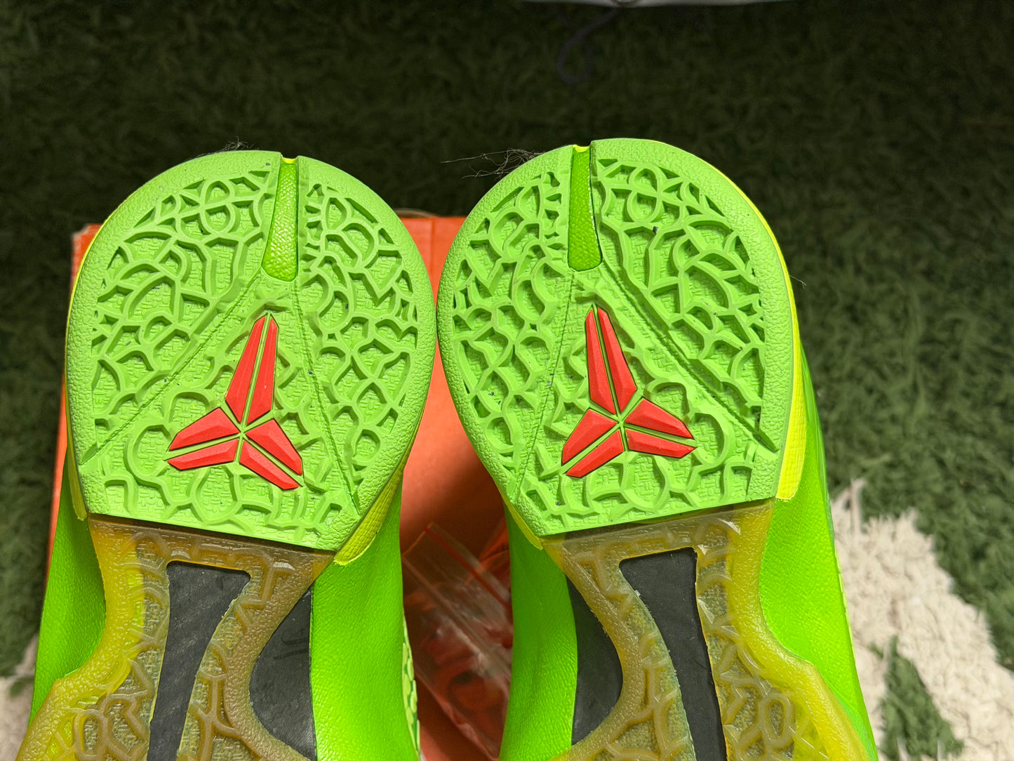 Nike Kobe 6 Grinch (GS)