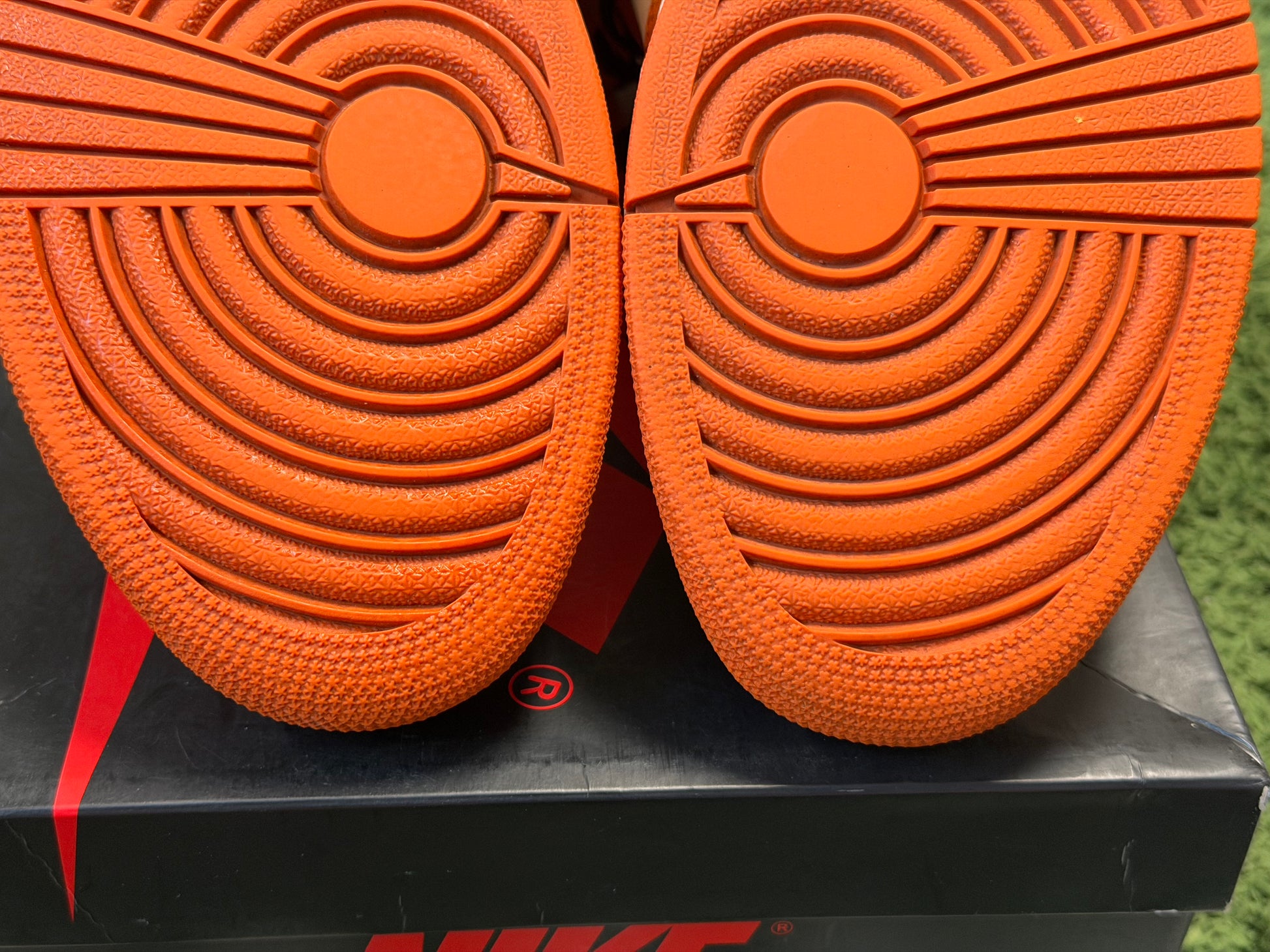 Jordan 1 Retro Reverse Shattered Backboard