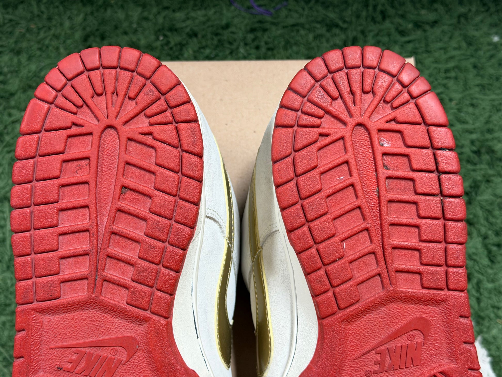 Nike SB Dunk Low Old Spice