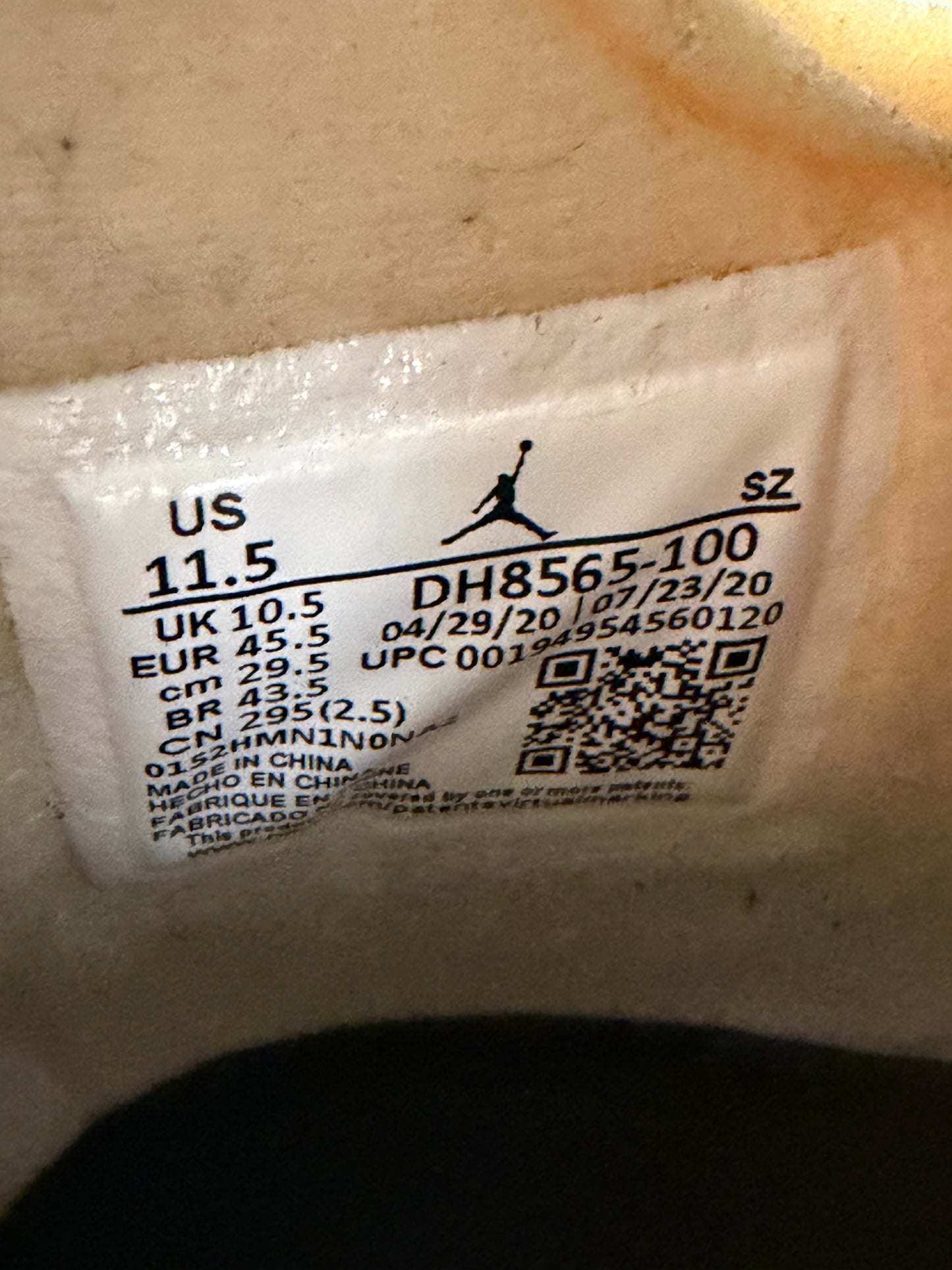 Jordan 5 x Off-White Sail