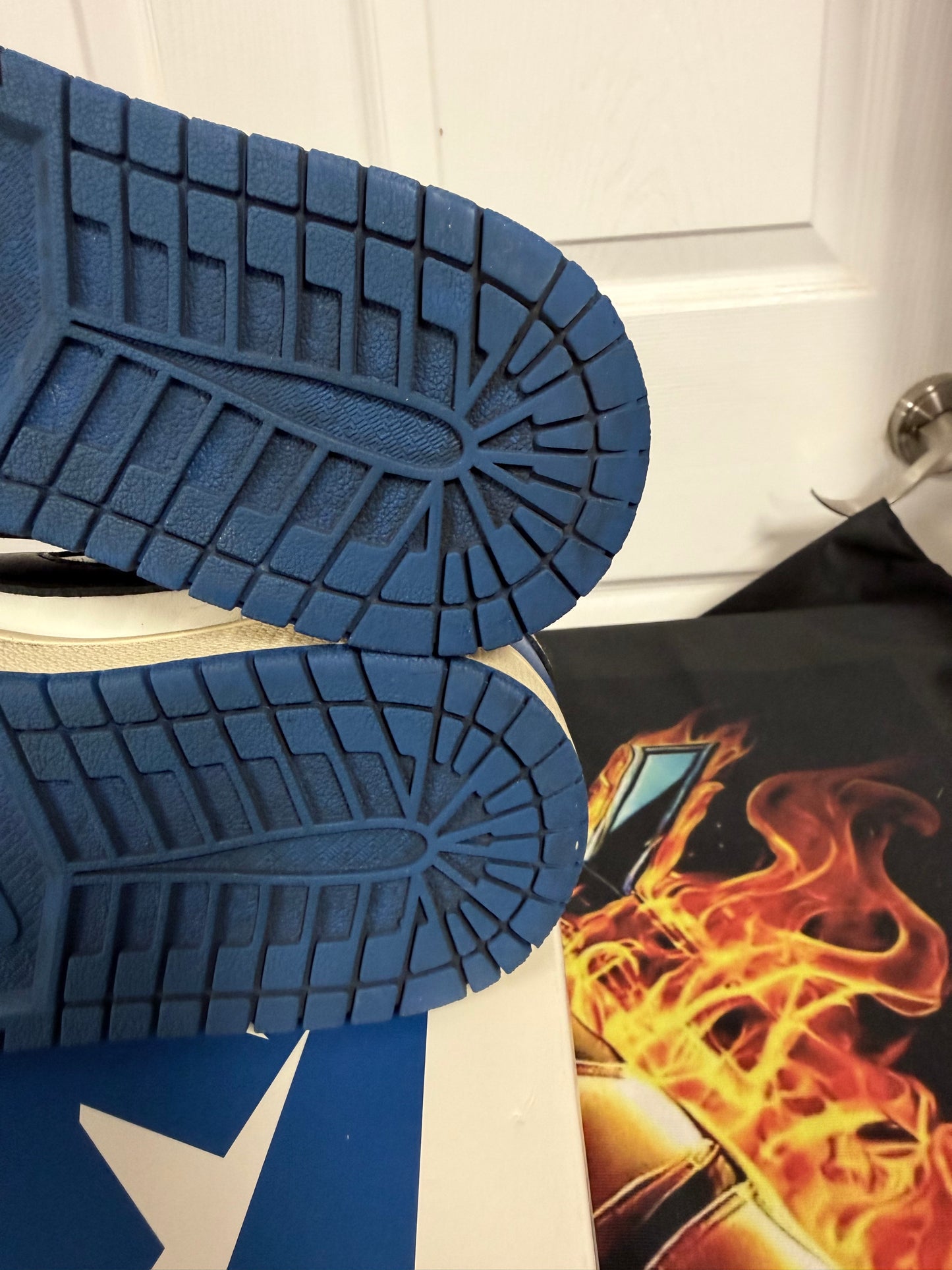 JORDAN 1 LOW TRAVIS SCOTT FRAGMENT